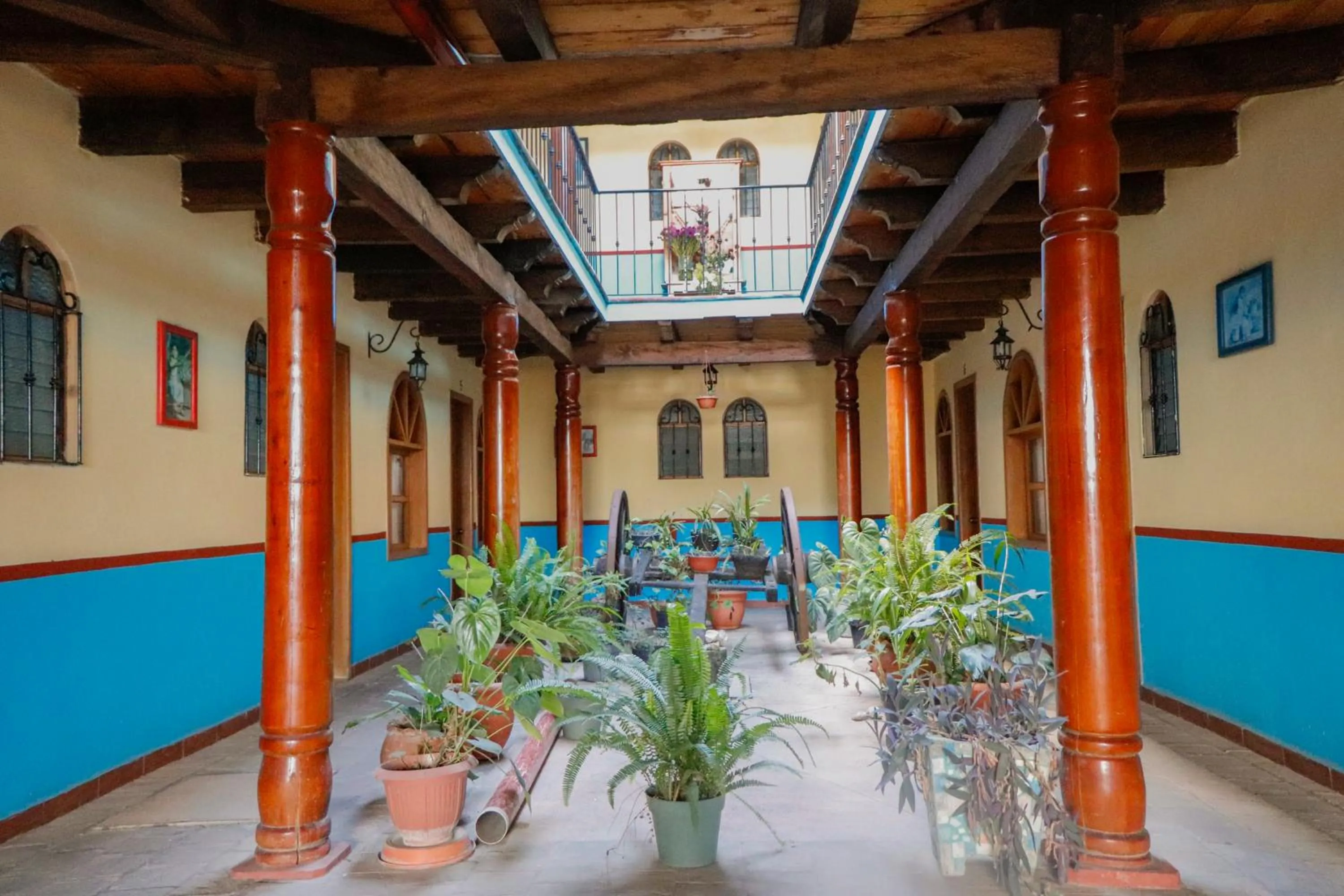 Patio in MESÓN DE LOS ÁNGELES