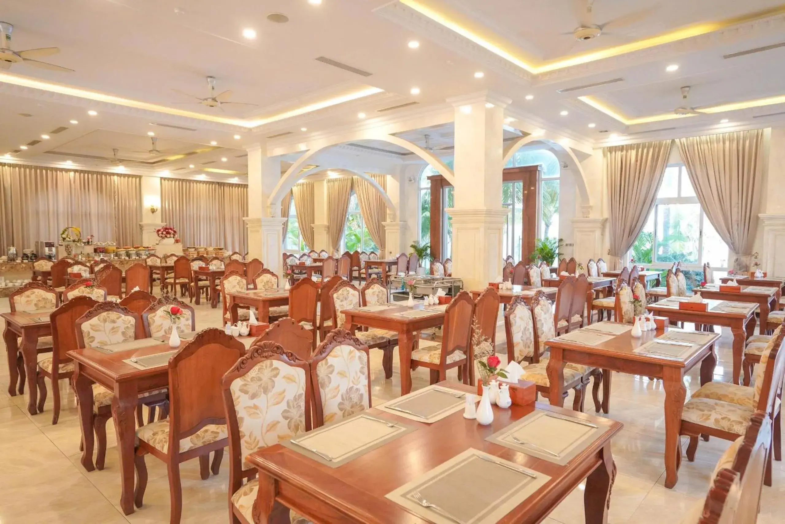 Restaurant/places to eat in Thien Thanh Resort Restaurant/places to eat in Thien Thanh Resort