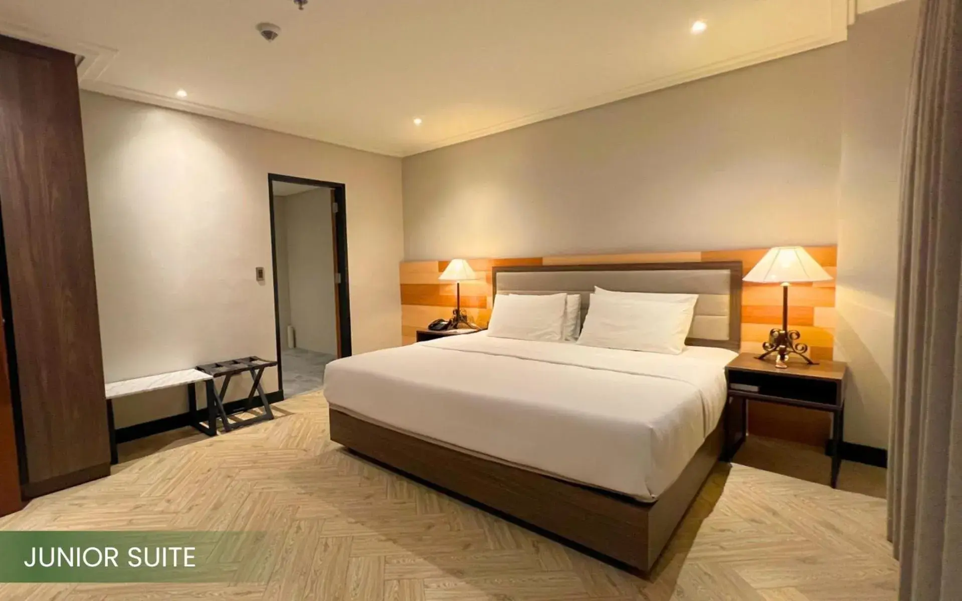 Bedroom, Bed in Acacia Hotel Bacolod Bedroom, Bed in Acacia Hotel Bacolod