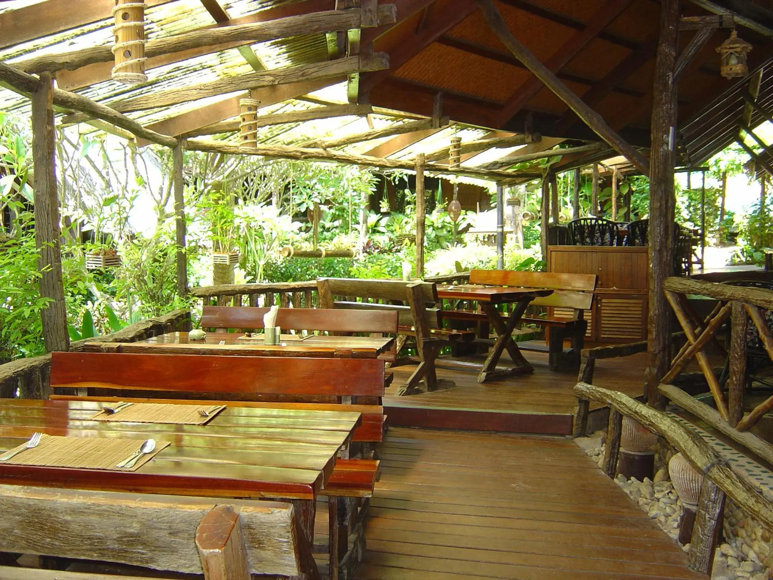 Restaurant/places to eat in Banpu Koh Chang Resort Restaurant/places to eat in Banpu Koh Chang Resort