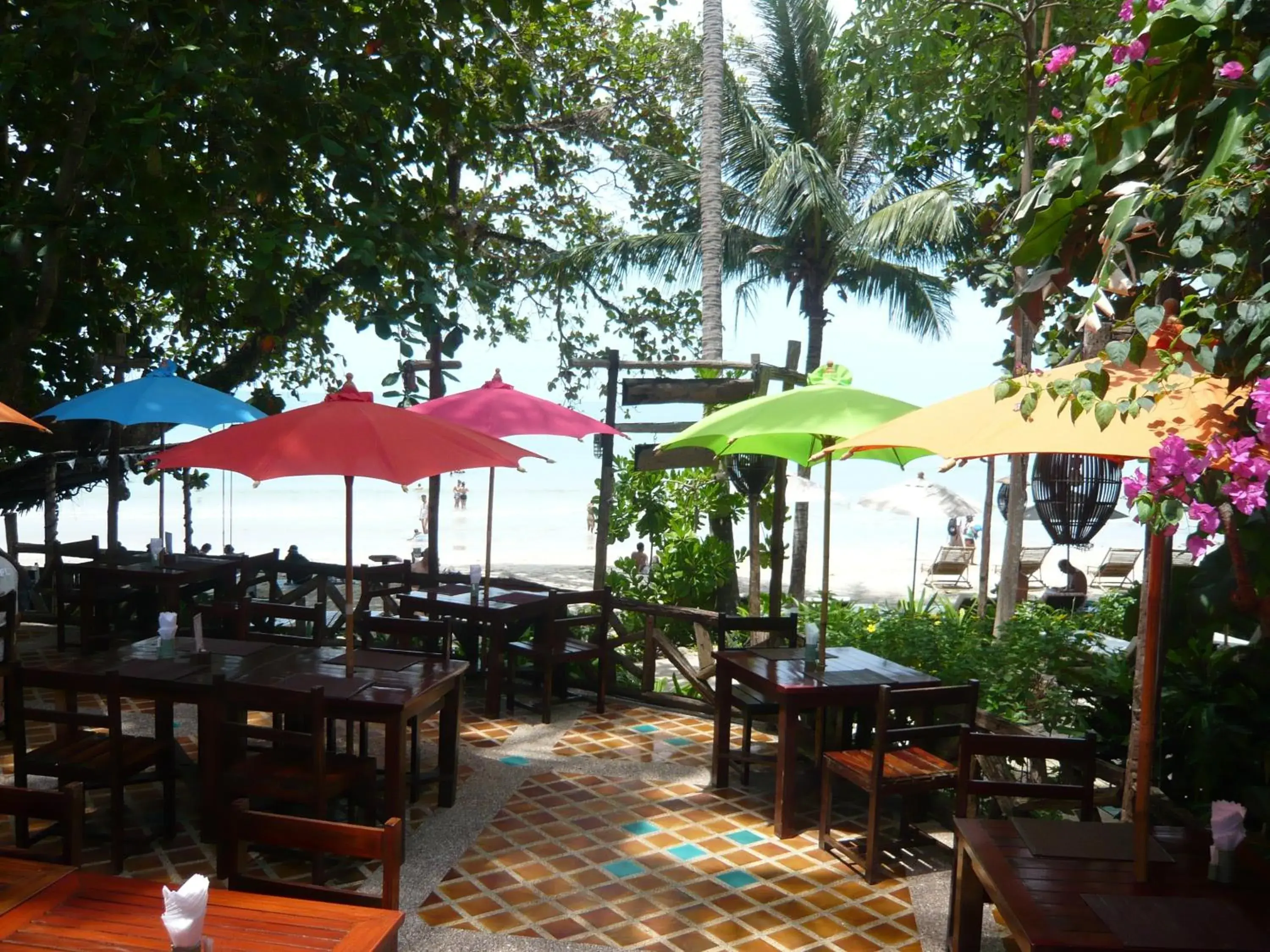 Restaurant/places to eat in Banpu Koh Chang Resort Restaurant/places to eat in Banpu Koh Chang Resort