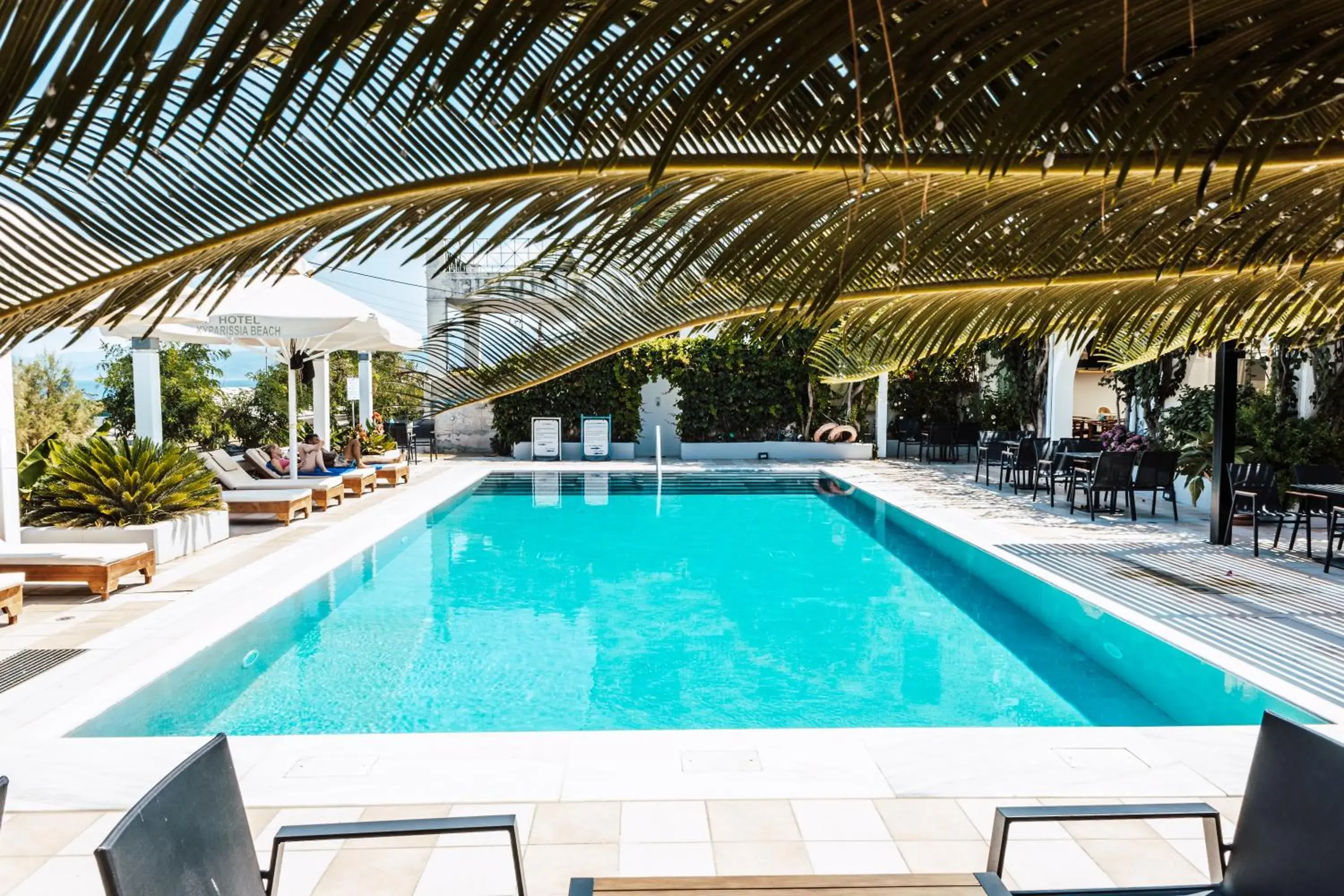 Swimming pool in Kyparissia Beach Hotel Swimming pool in Kyparissia Beach Hotel