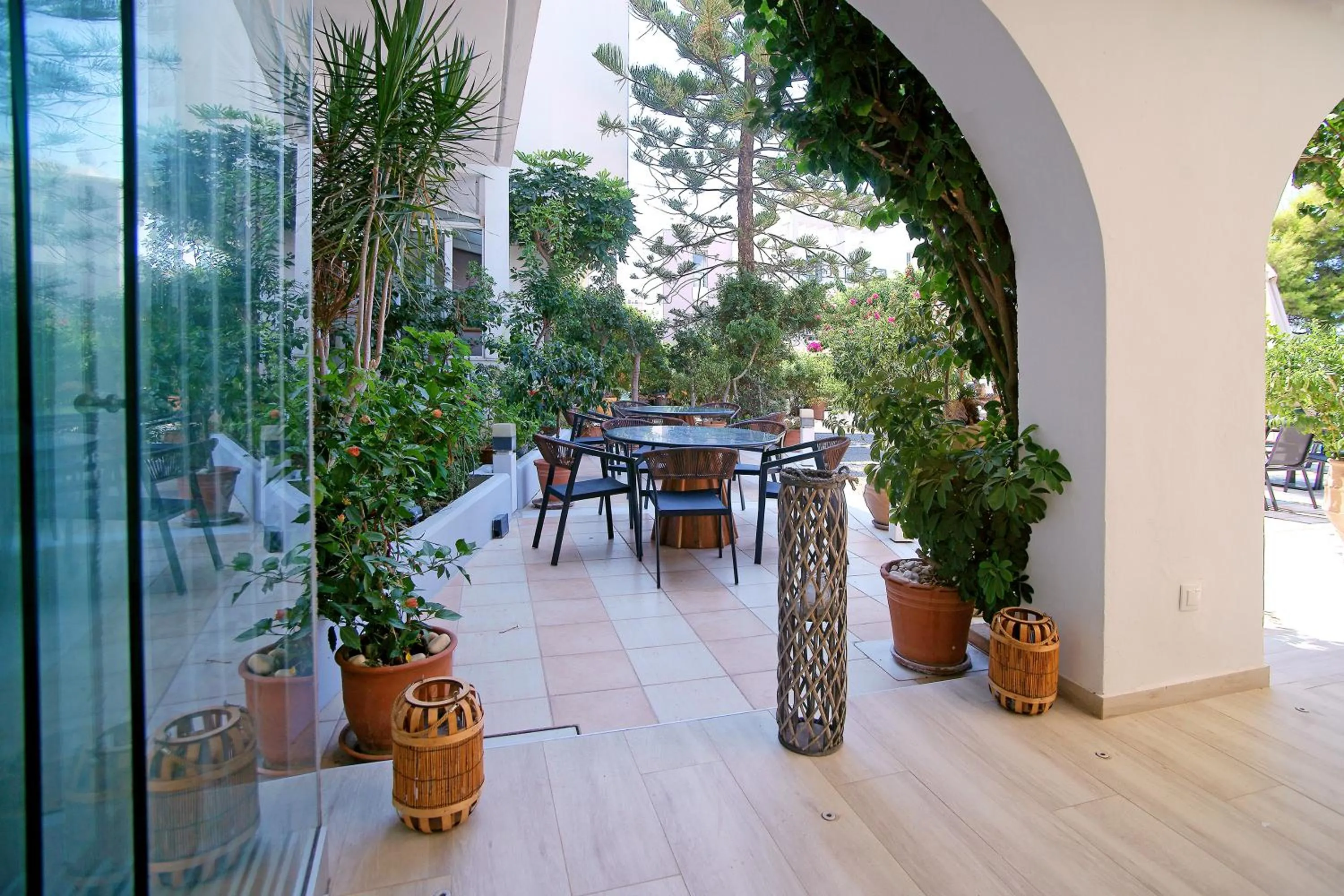 Restaurant/places to eat in Kyparissia Beach Hotel