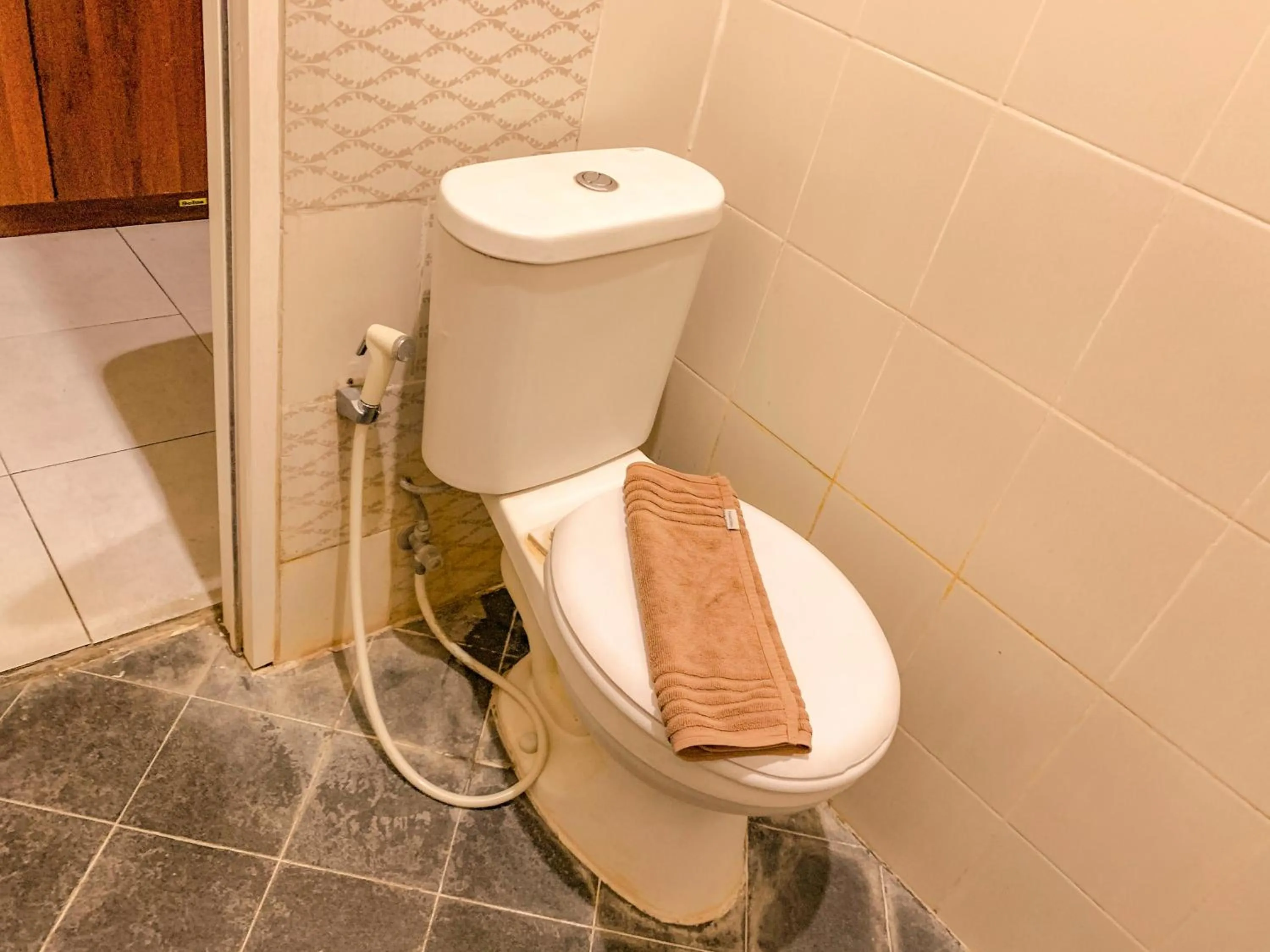 Shower in Omah Pelem Syariah