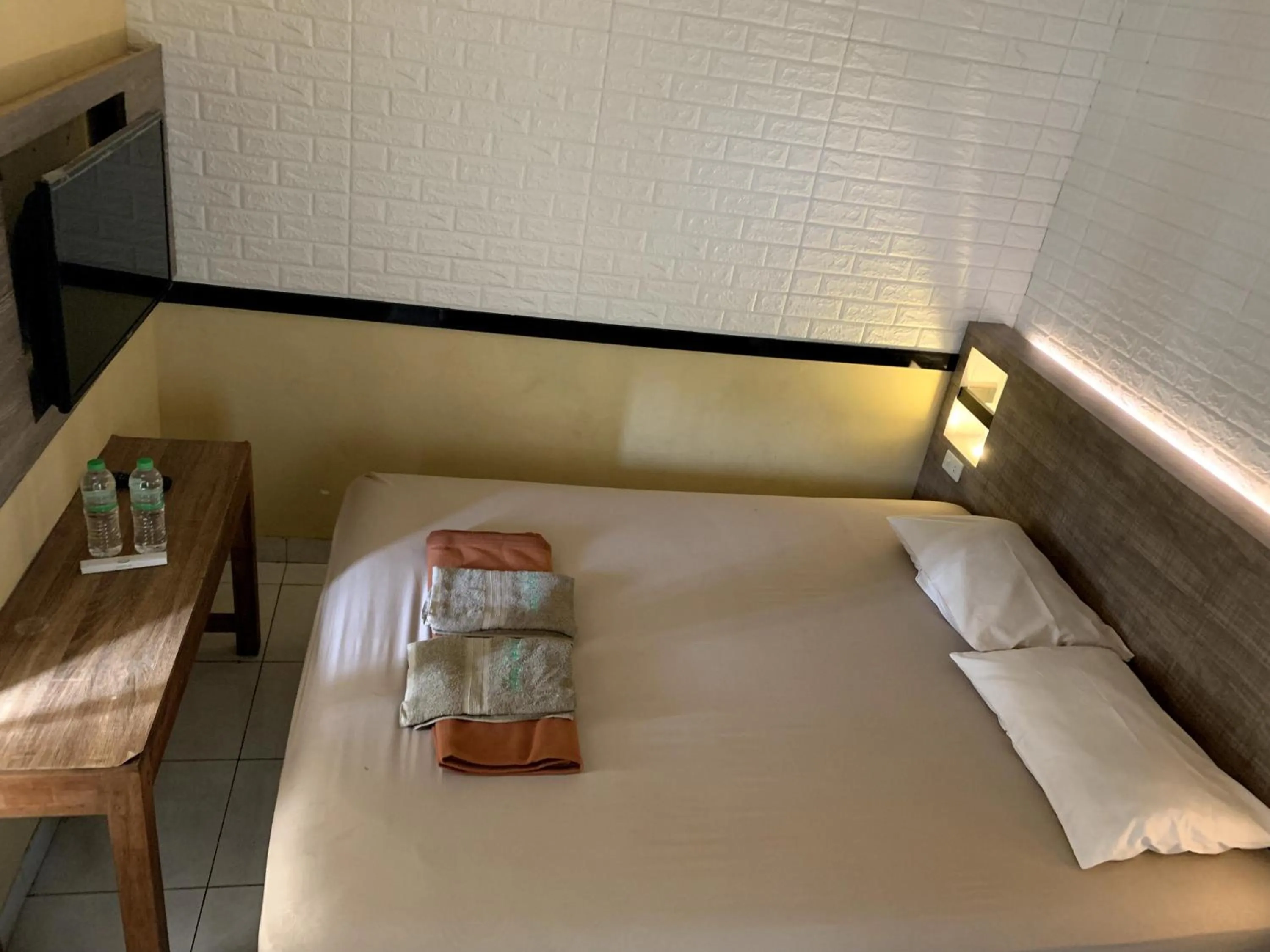 Bed in Omah Pelem Syariah