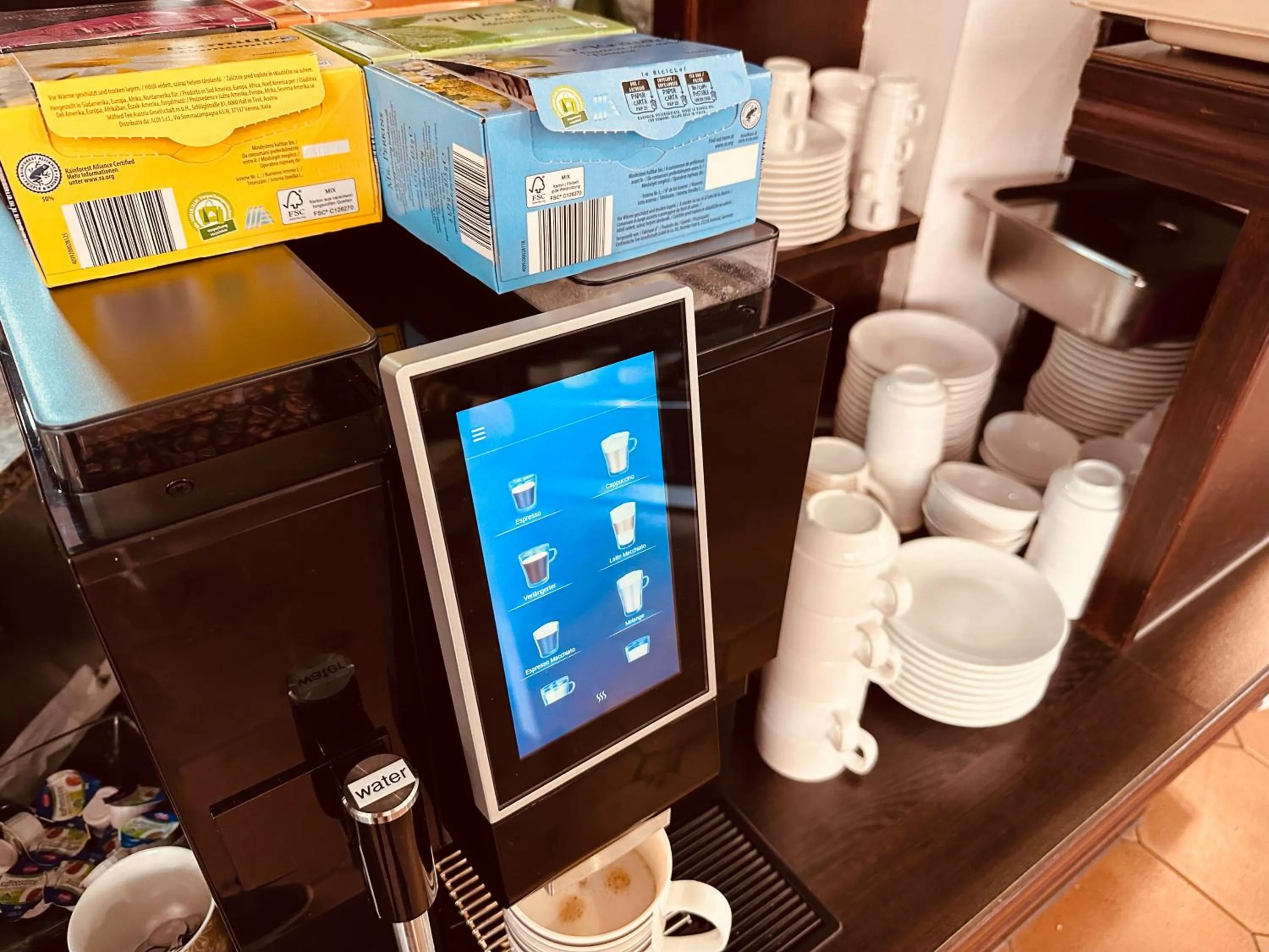 Coffee/tea facilities in Hotel Austria