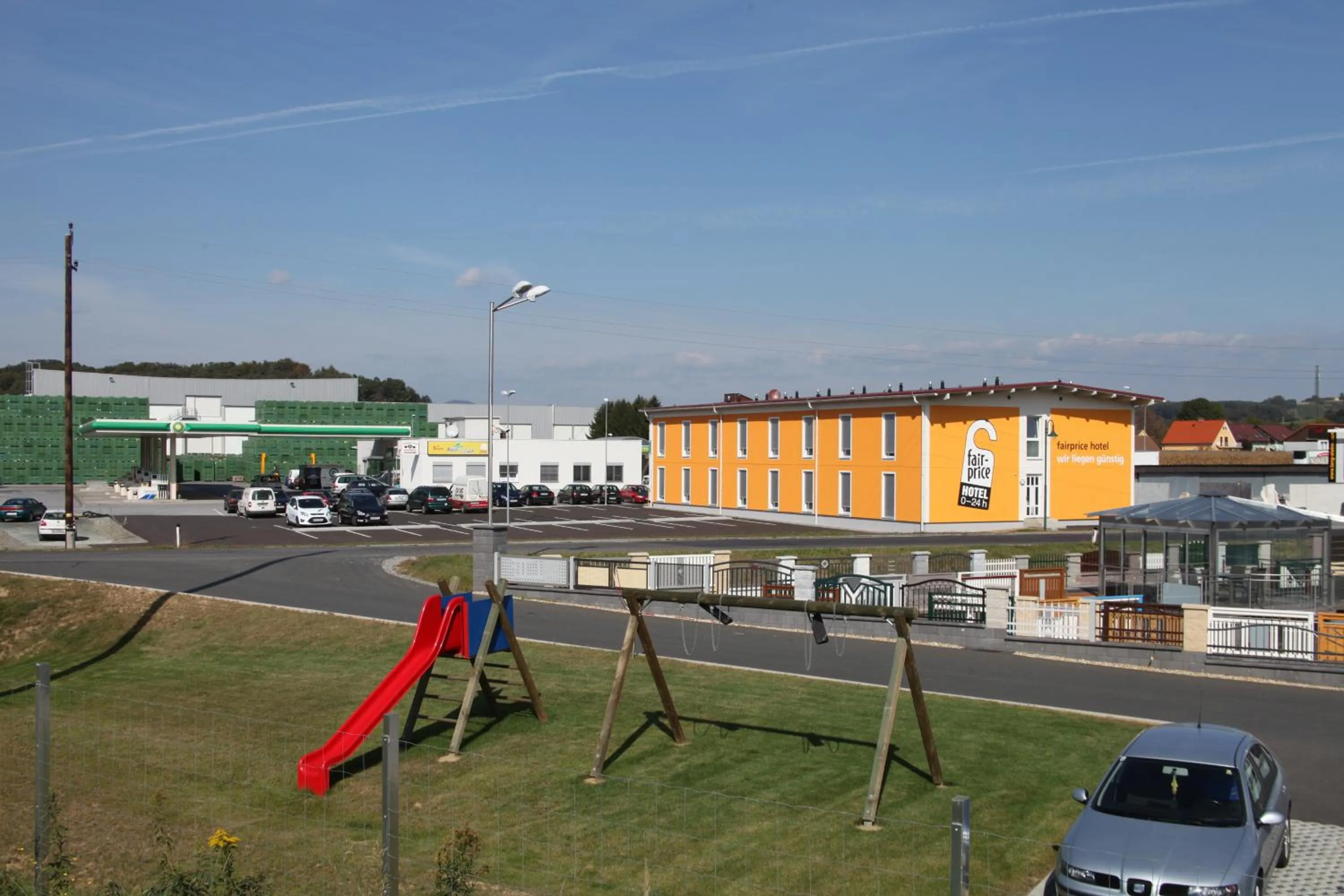 Facade/entrance in Fair-Price-Hotel