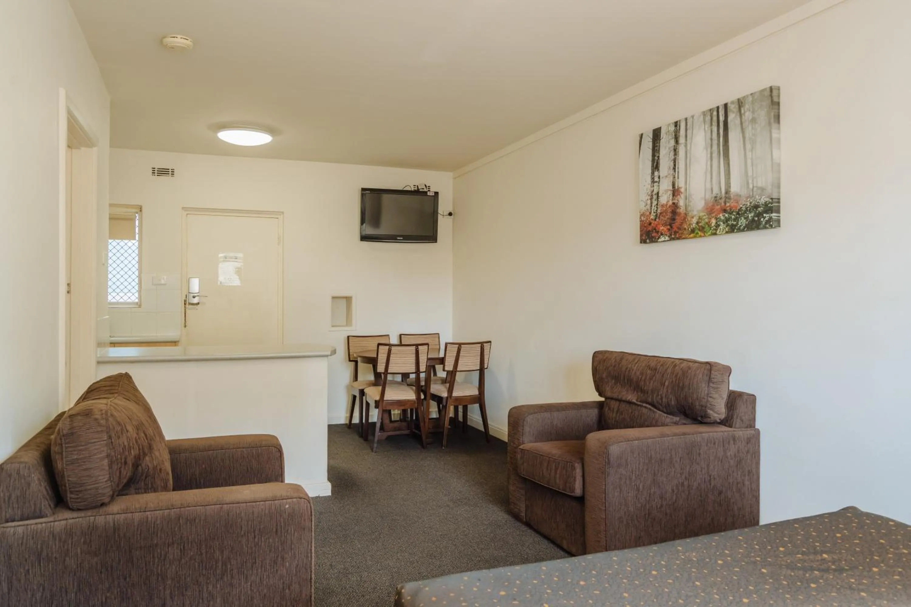 Living room in Canning Bridge Auto Lodge
