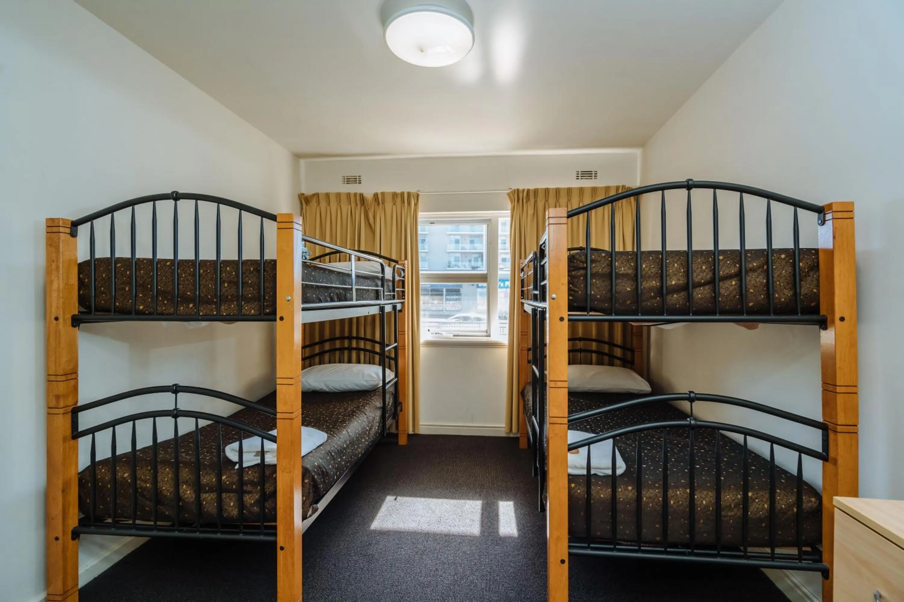 bunk bed, Bed in Canning Bridge Auto Lodge