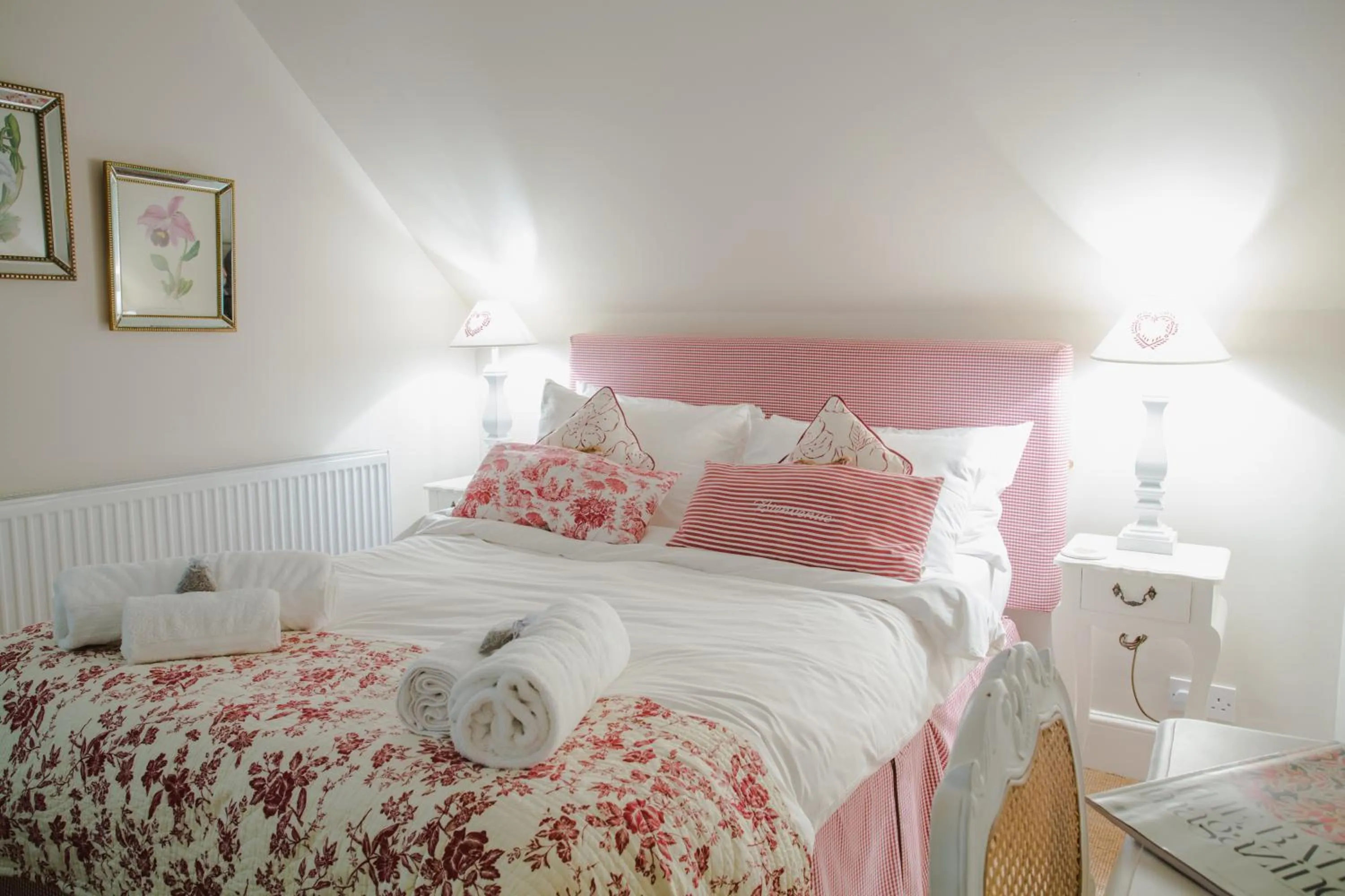 Bedroom, Bed in Brindleys