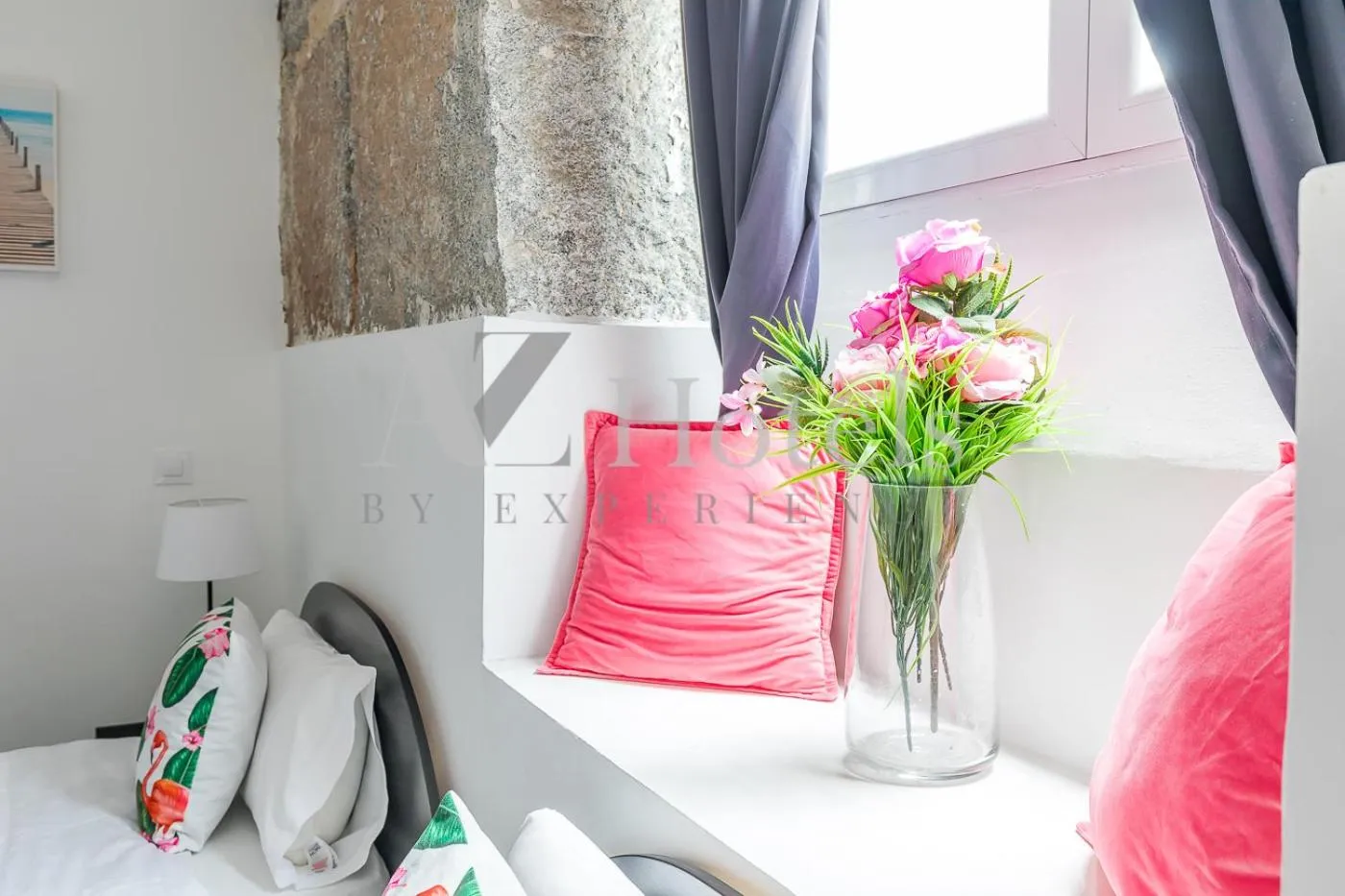 Decorative detail, Bed in AYZ Juan de Mena - Auto check-in property