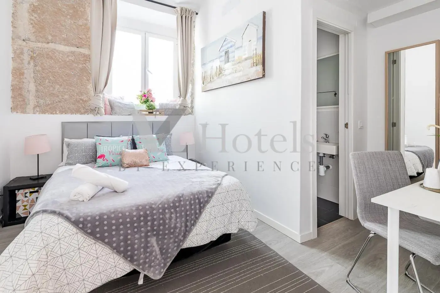 Double Room with Private Bathroom in AYZ Juan de Mena - Auto check-in property Double Room with Private Bathroom in AYZ Juan de Mena - Auto check-in property