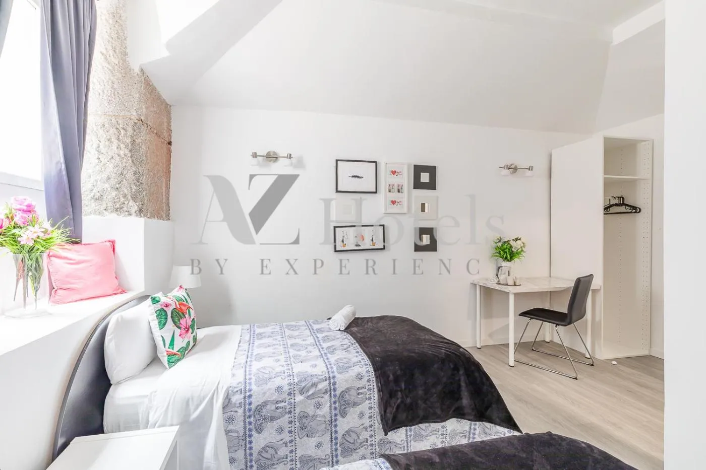 Photo of the whole room, Bed in AYZ Juan de Mena - Auto check-in property