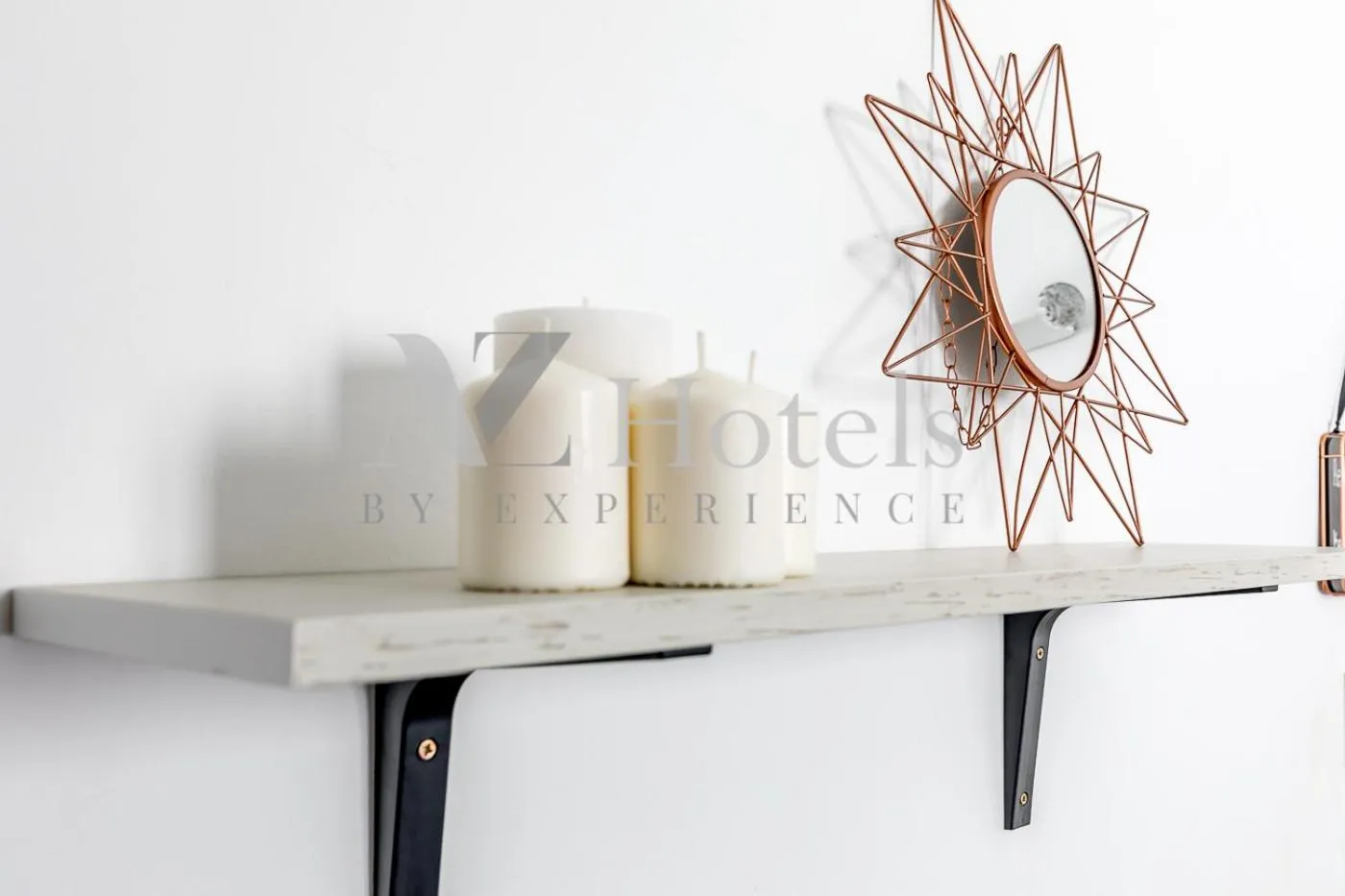 Decorative detail in AYZ Juan de Mena - Auto check-in property