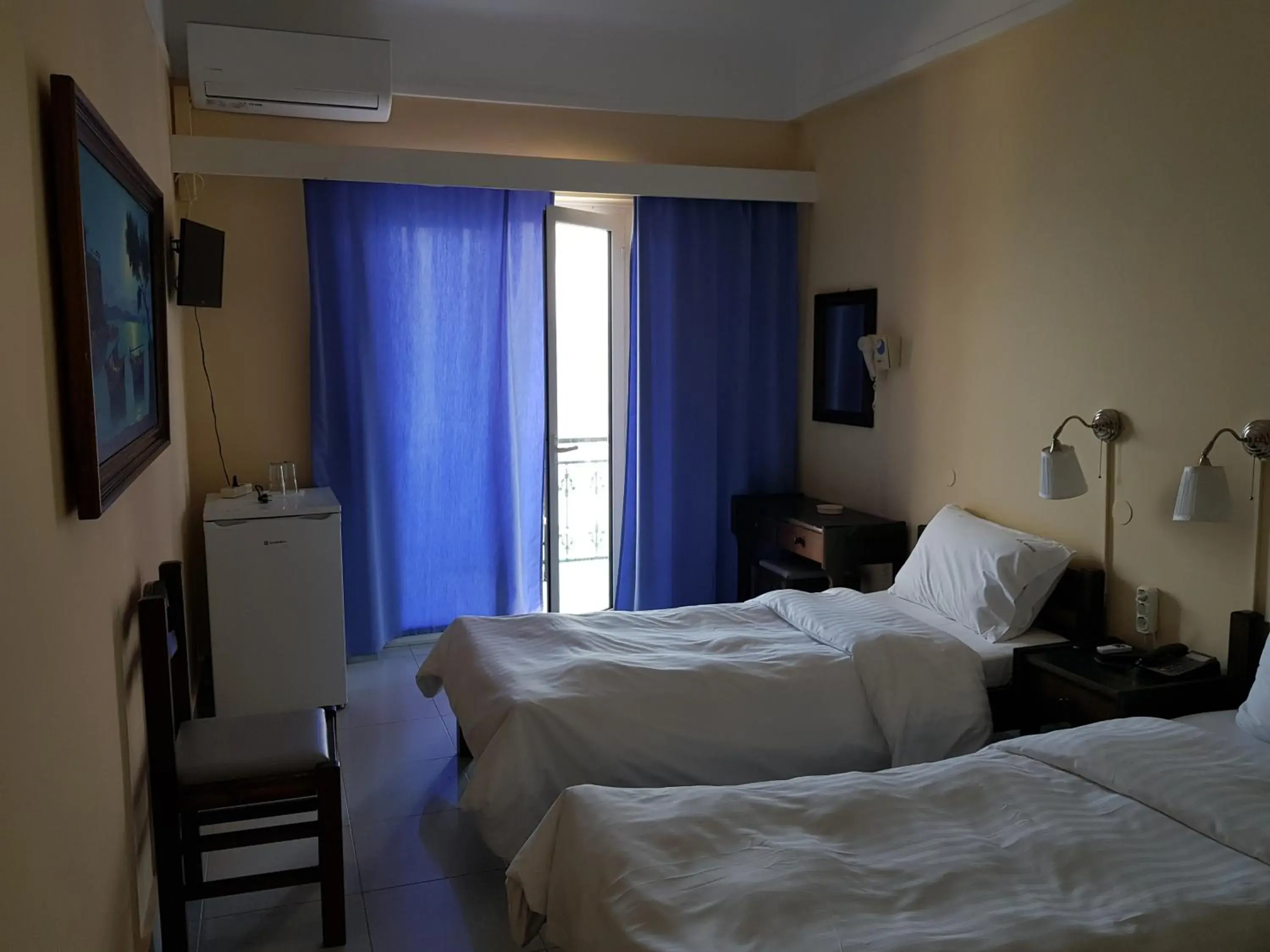 Double or Twin Room - single occupancy in Hotel Miramare Double or Twin Room - single occupancy in Hotel Miramare