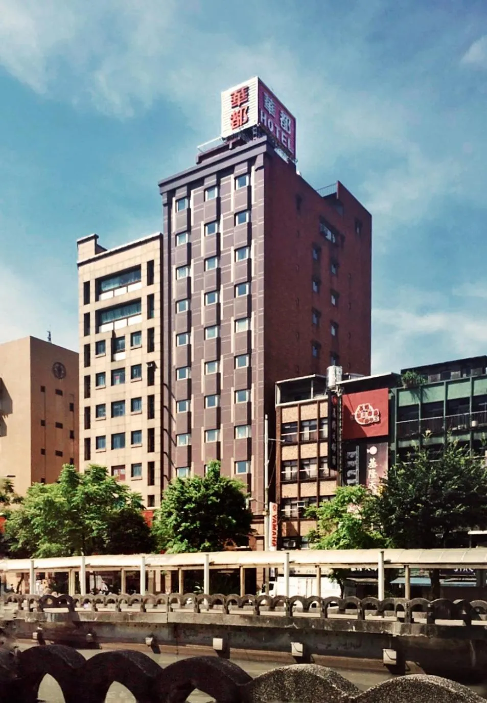 Property building in Hua Du Hotel