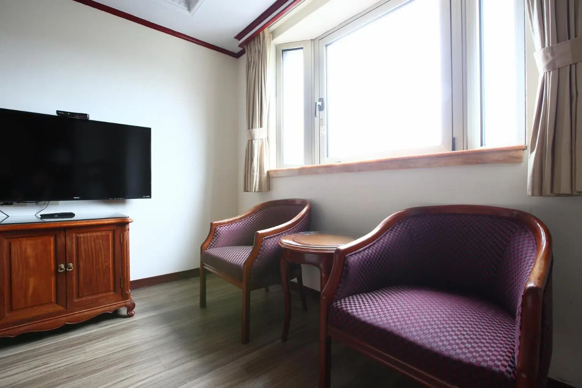 Double or Twin Room with City View in Hua Du Hotel Double or Twin Room with City View in Hua Du Hotel