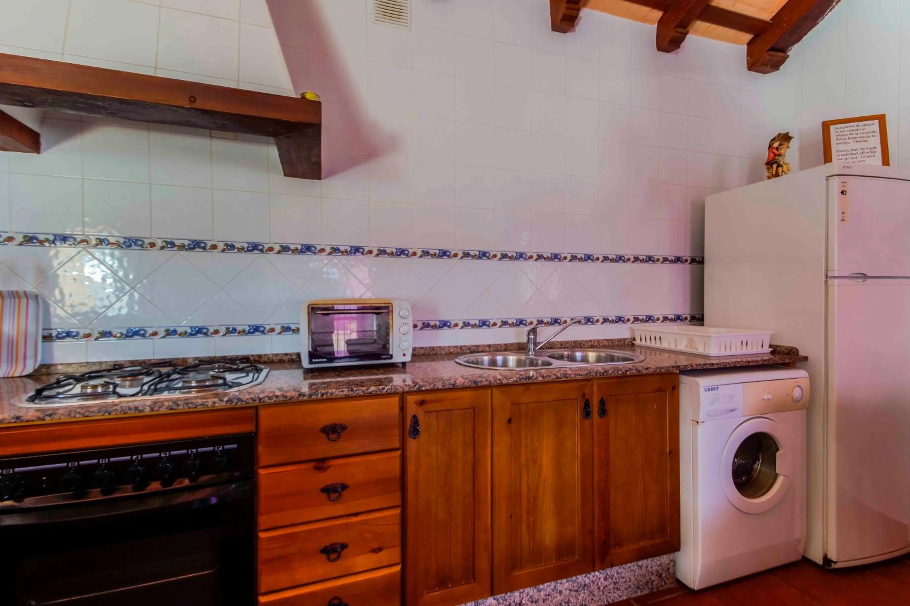 Kitchen or kitchenette in Vivienda Rural Atlántico Sur & Familias