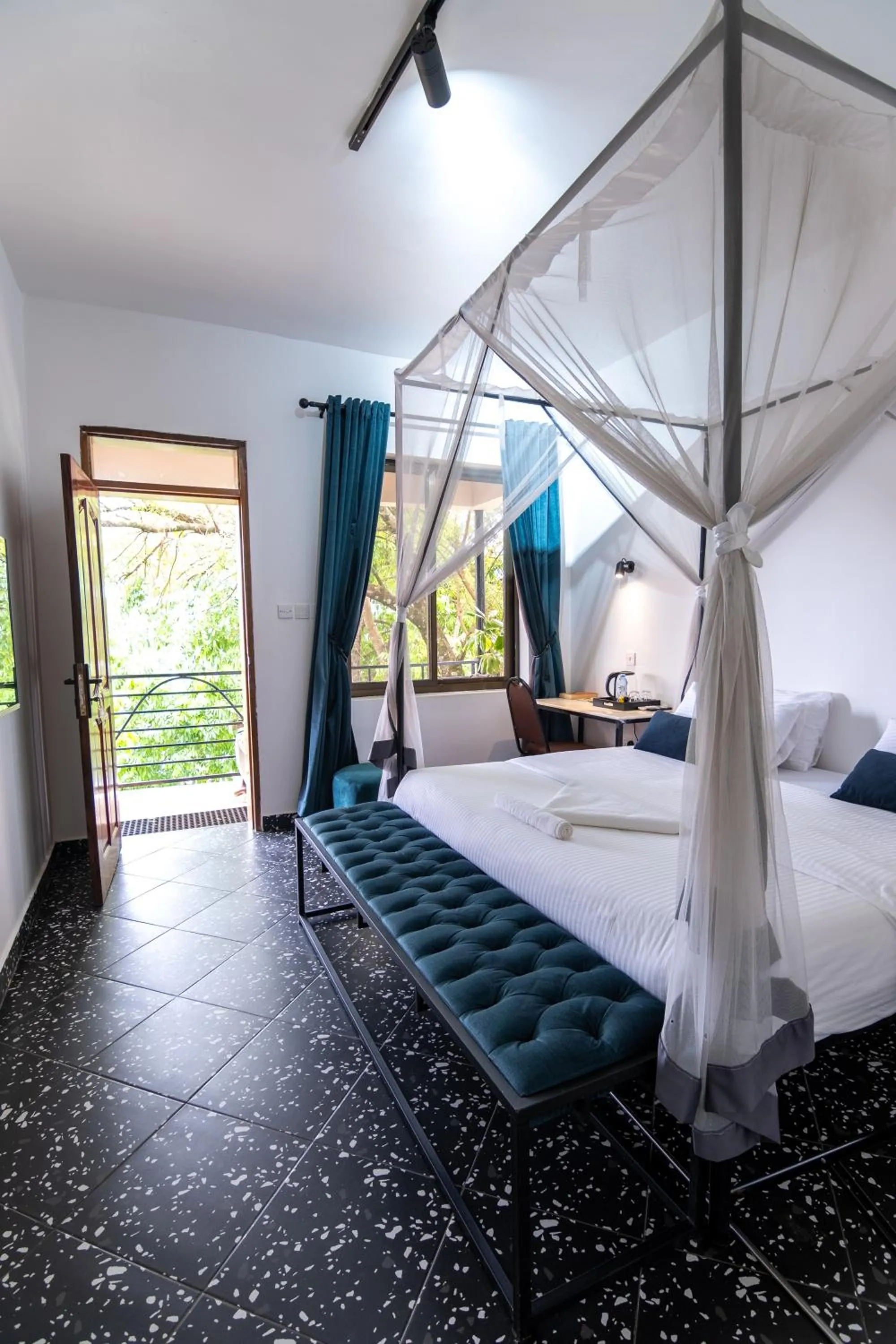 Bedroom, Bed in Explorers Hub