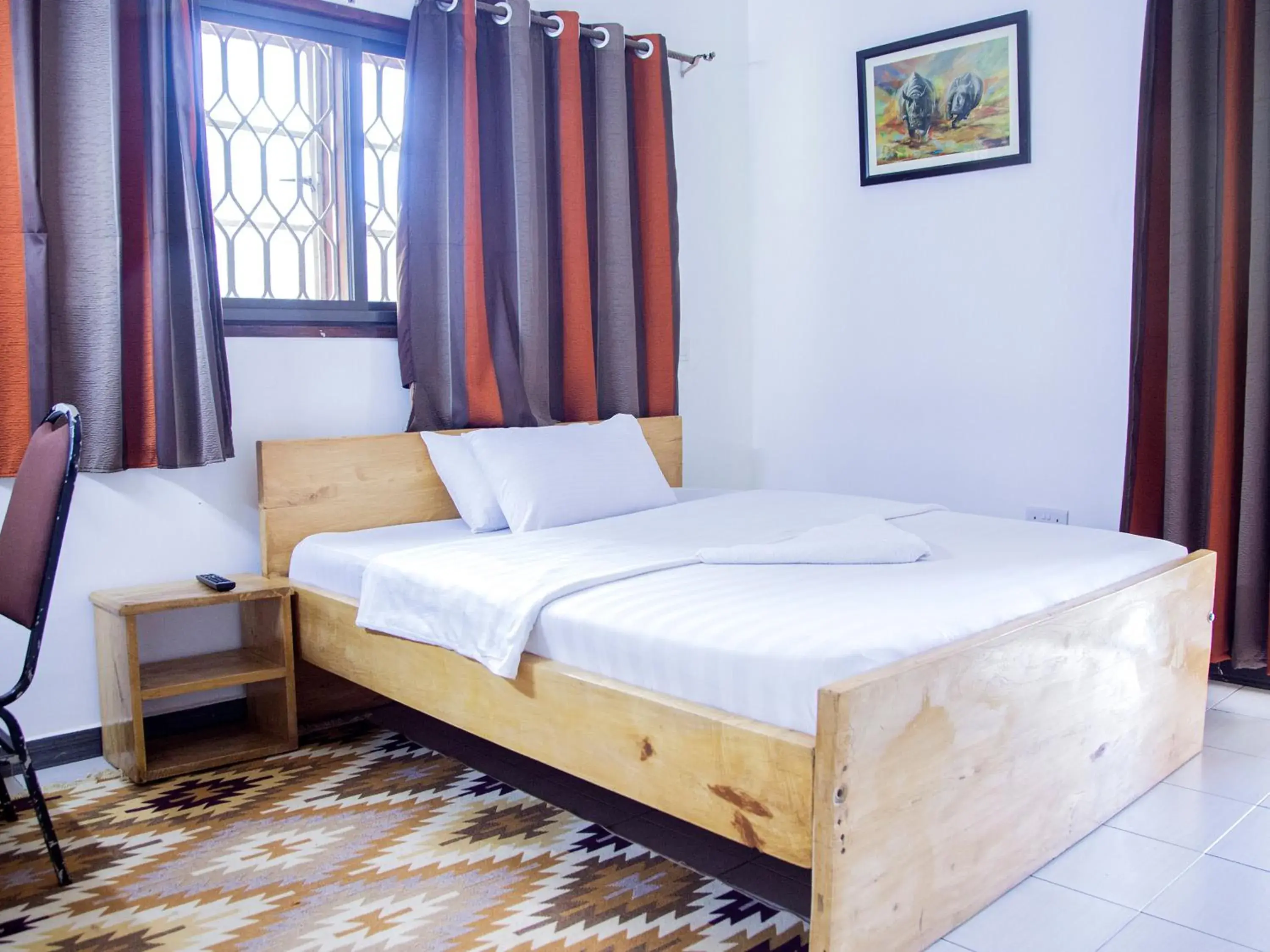 Photo of the whole room, Bed in Explorers Hub Photo of the whole room, Bed in Explorers Hub