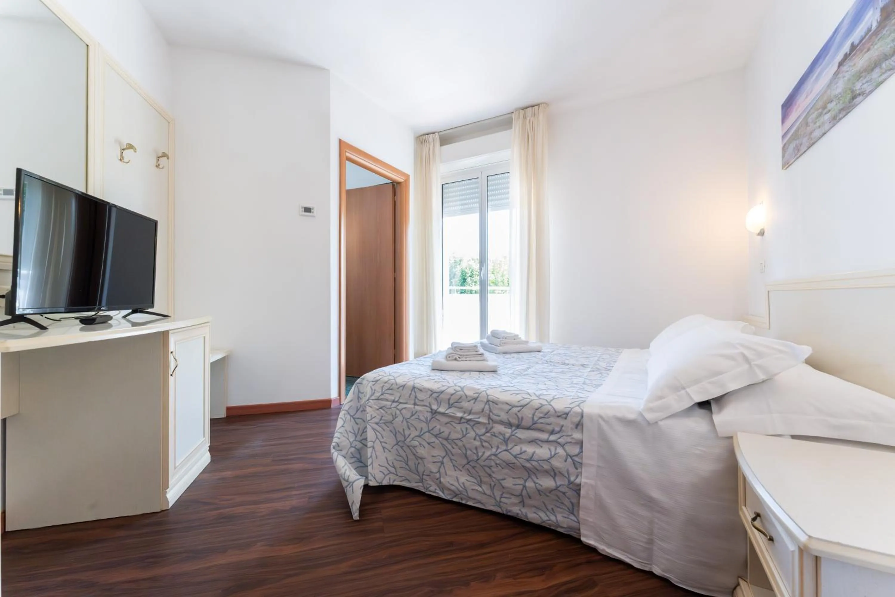 Bed in Residence Marconi Mare