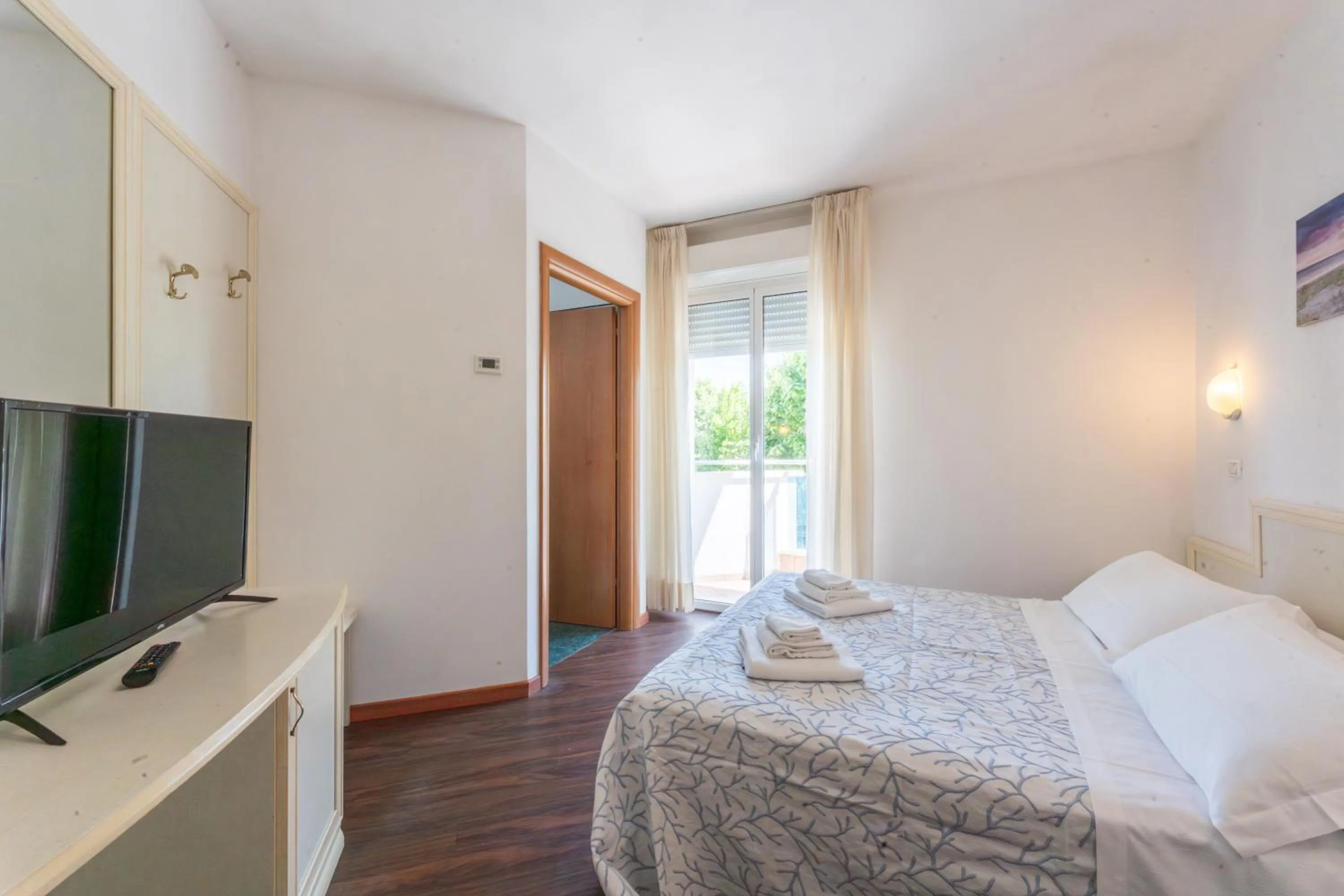 Bed in Residence Marconi Mare