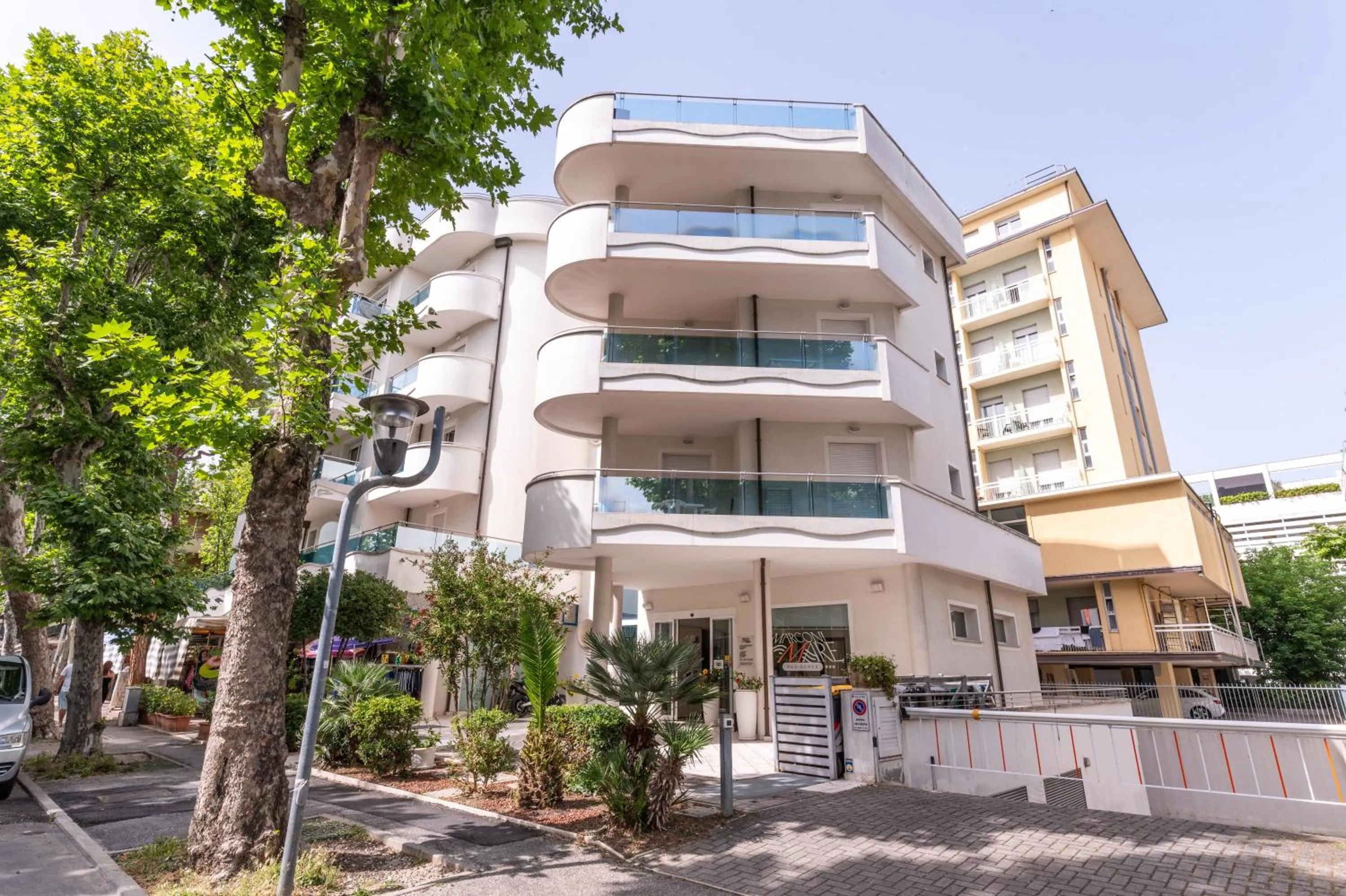 Property building in Residence Marconi Mare