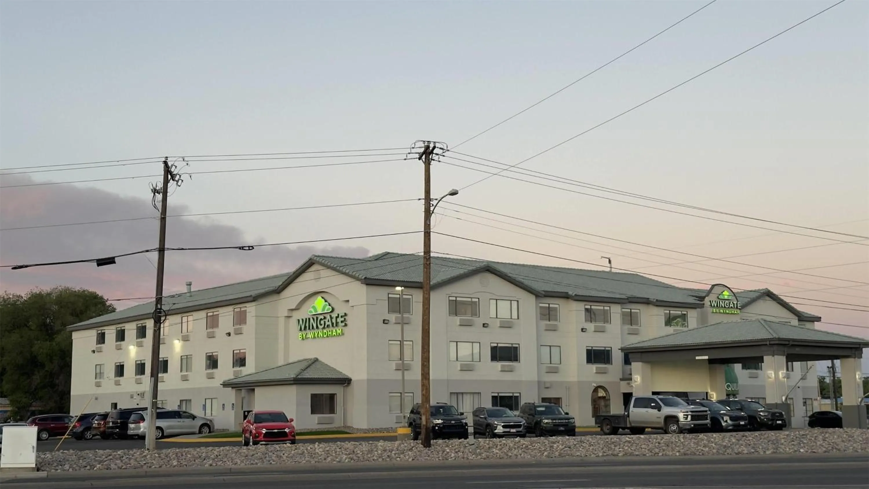 Property building in Wingate by Wyndham Farmington NM