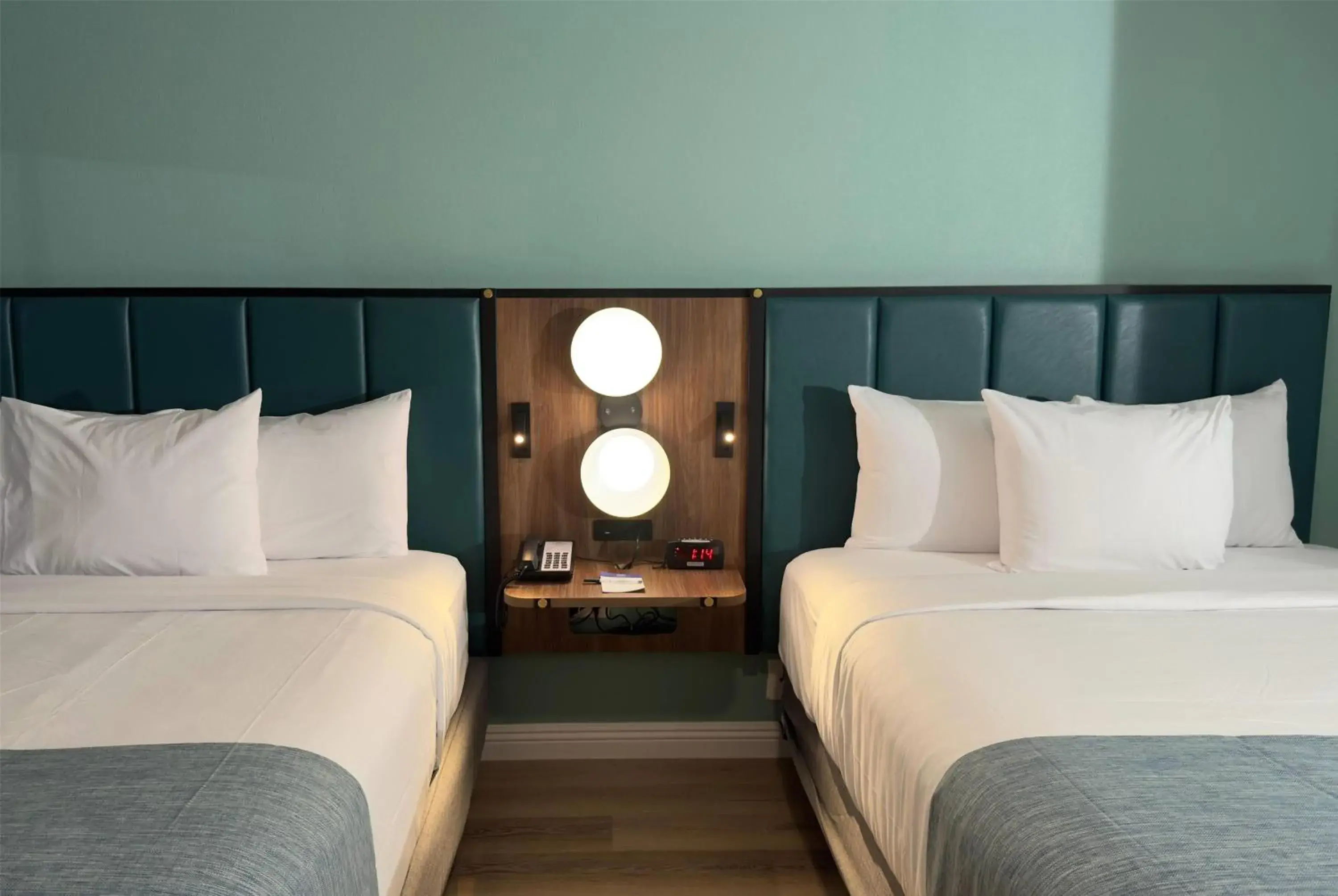 Photo of the whole room, Bed in Wingate by Wyndham Farmington NM Photo of the whole room, Bed in Wingate by Wyndham Farmington NM