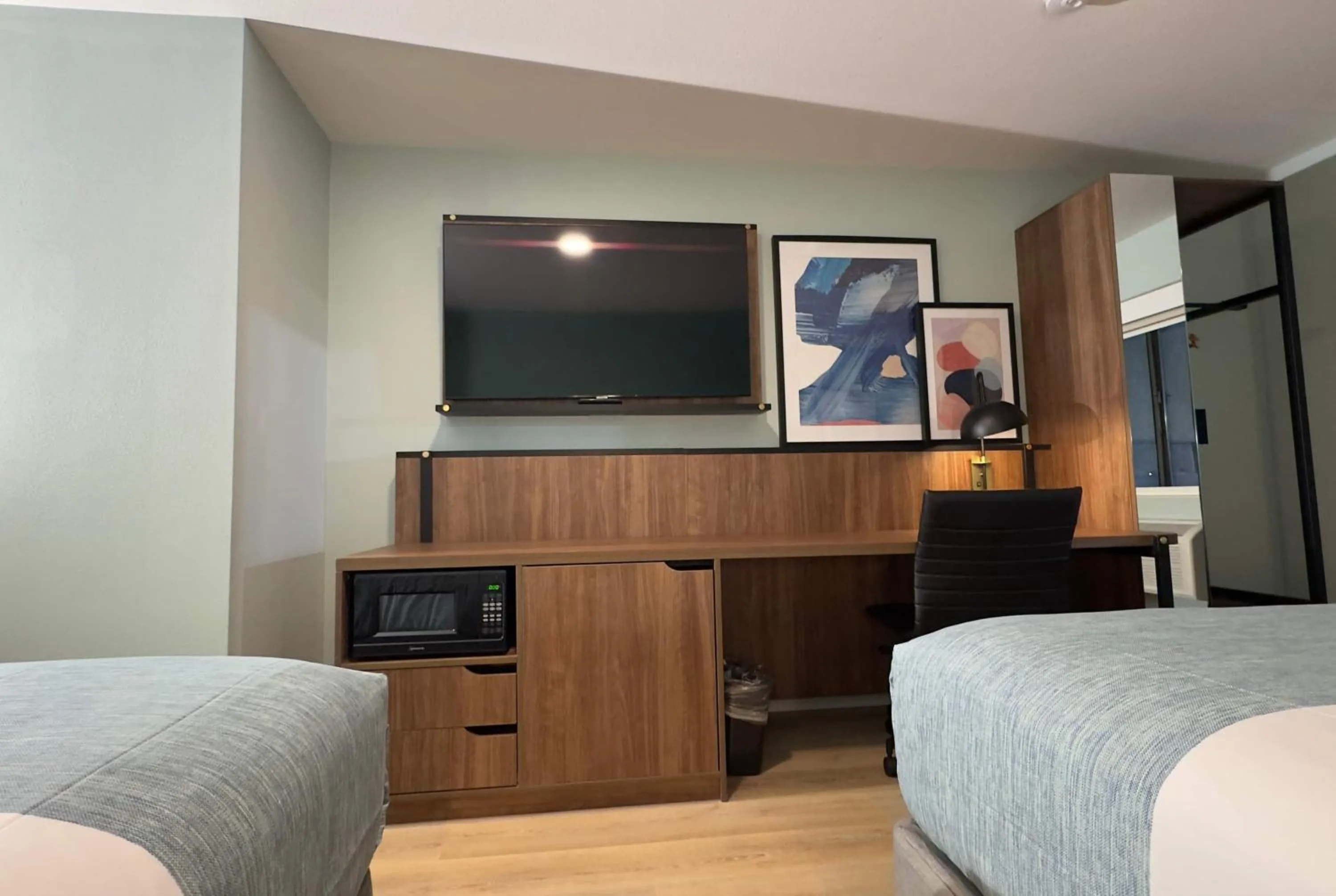 Photo of the whole room, Bed in Wingate by Wyndham Farmington NM