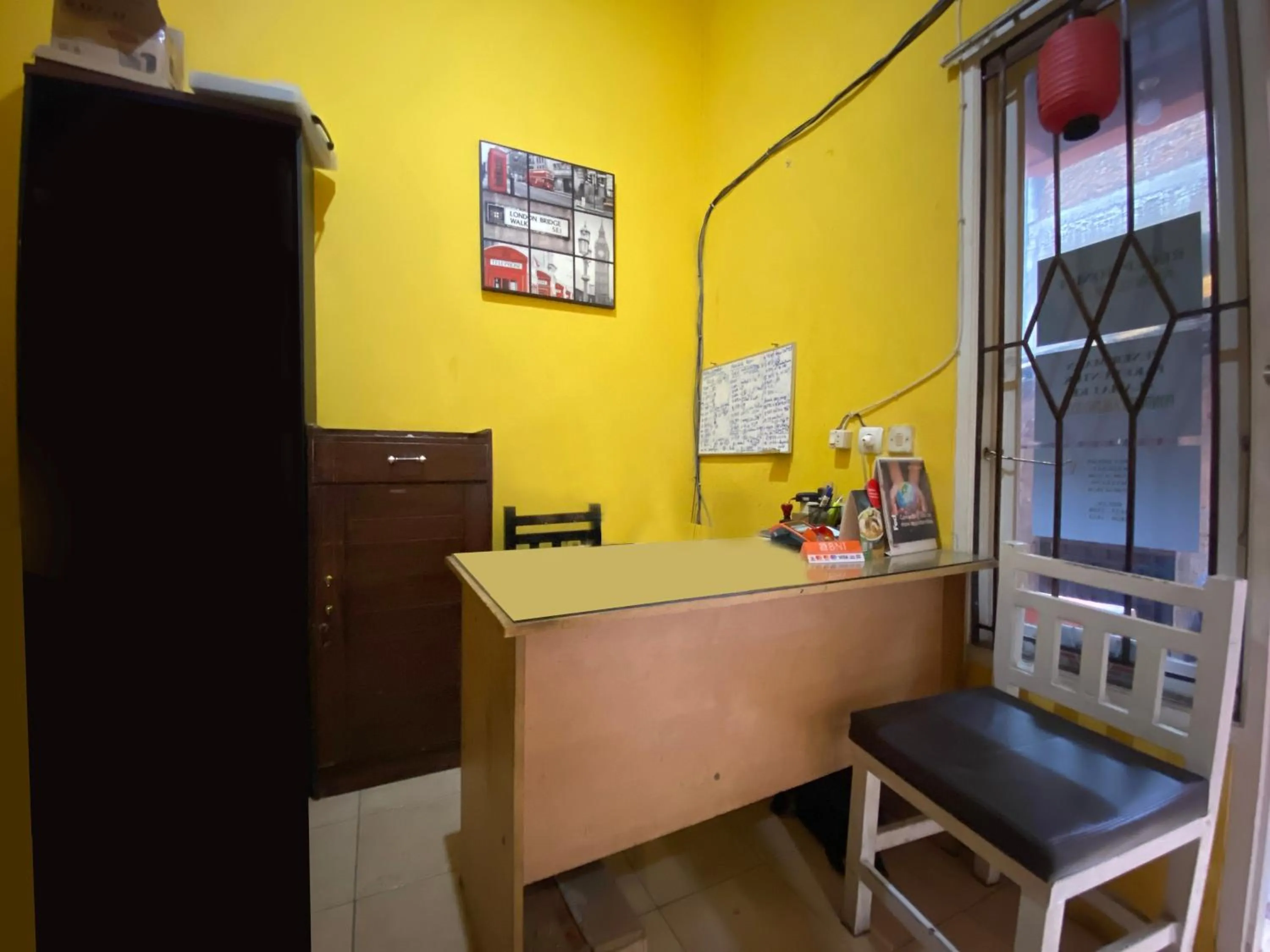 Lobby or reception in OYO 2562 Pondok Tajlibu Syifa Syariah