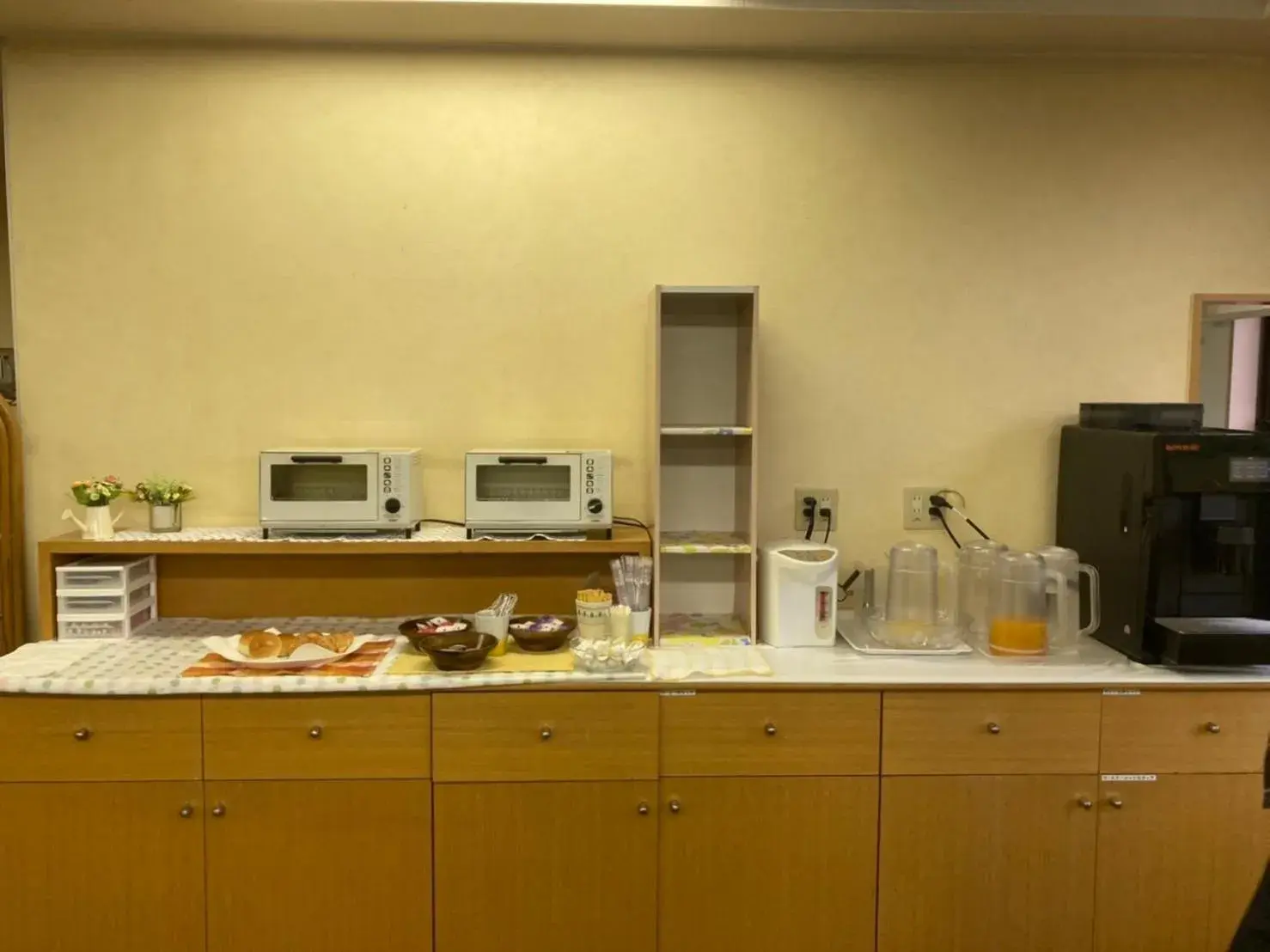 Restaurant/places to eat in Smile Hotel Otsu Seta Restaurant/places to eat in Smile Hotel Otsu Seta