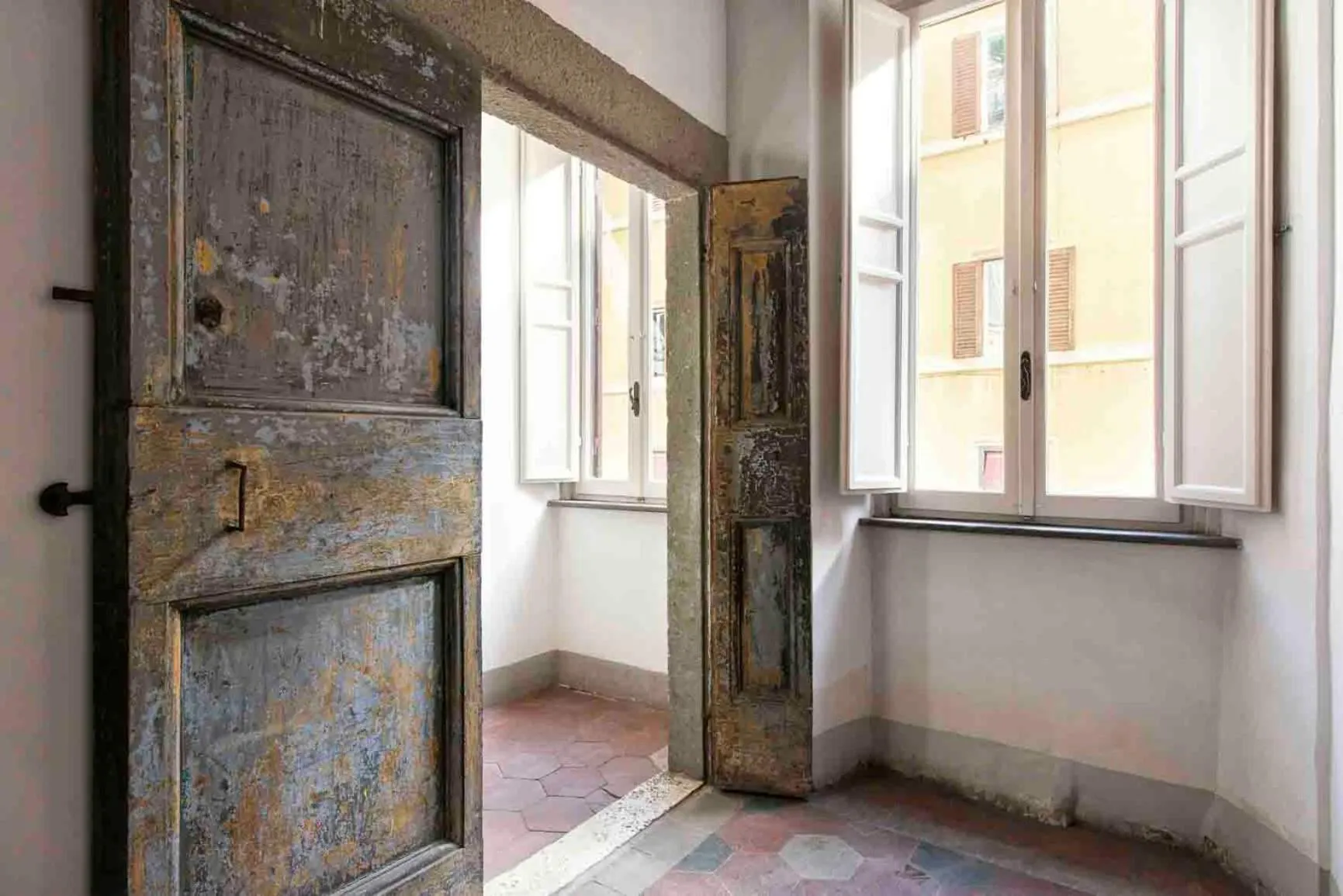 Canova Rooms in Spanish Steps