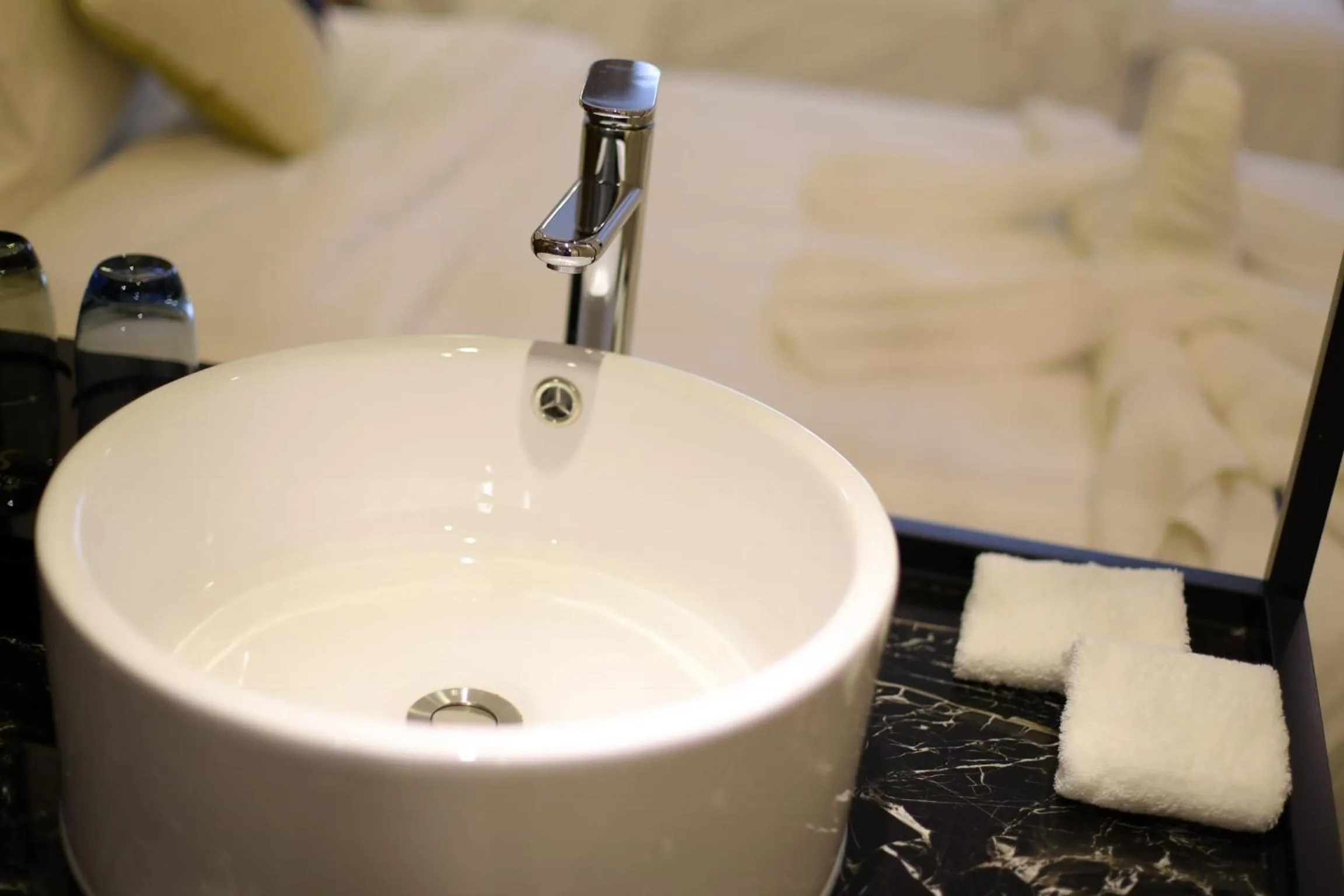 Bed in Guangzhou Homies Hotel