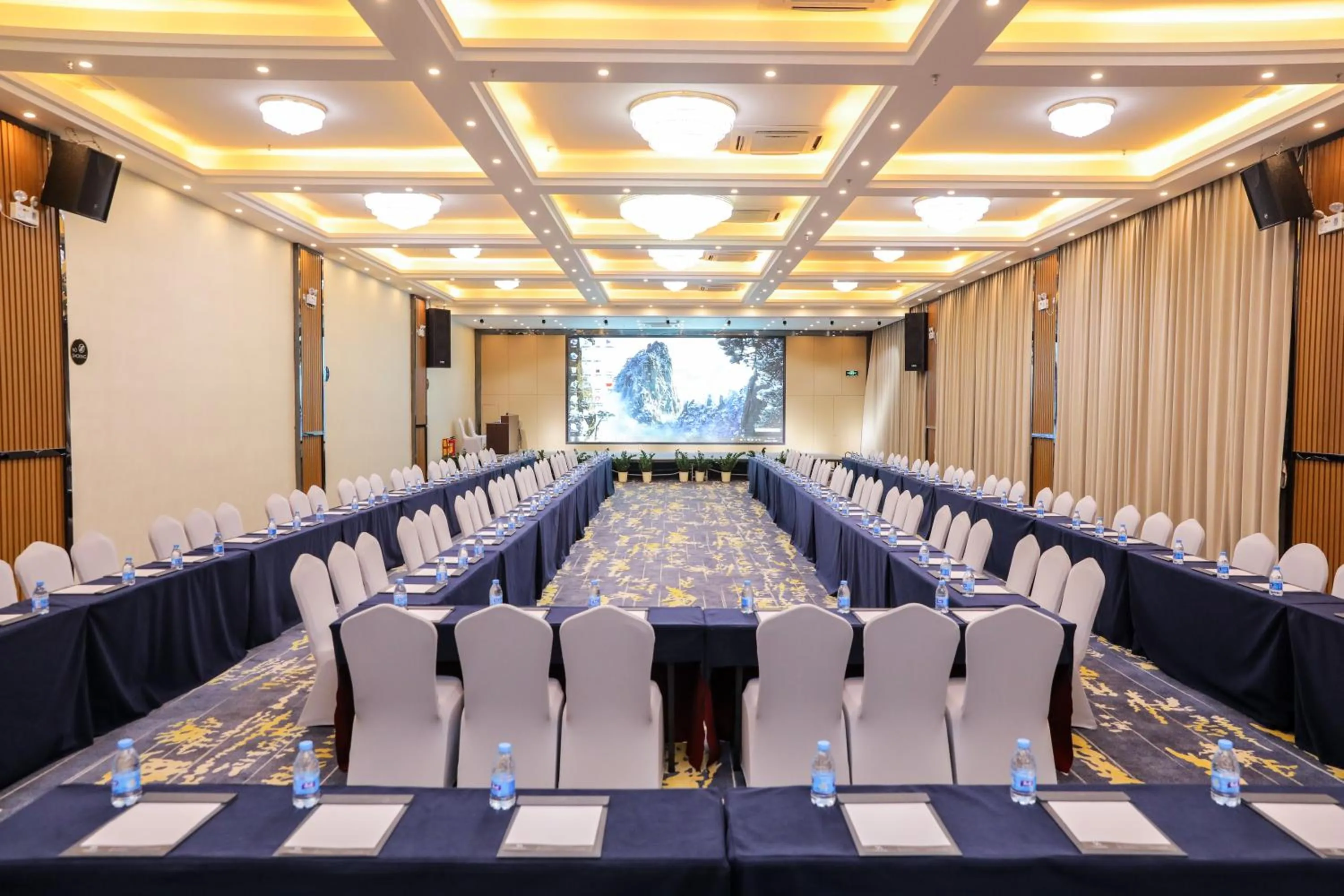 Guangzhou Homies Hotel