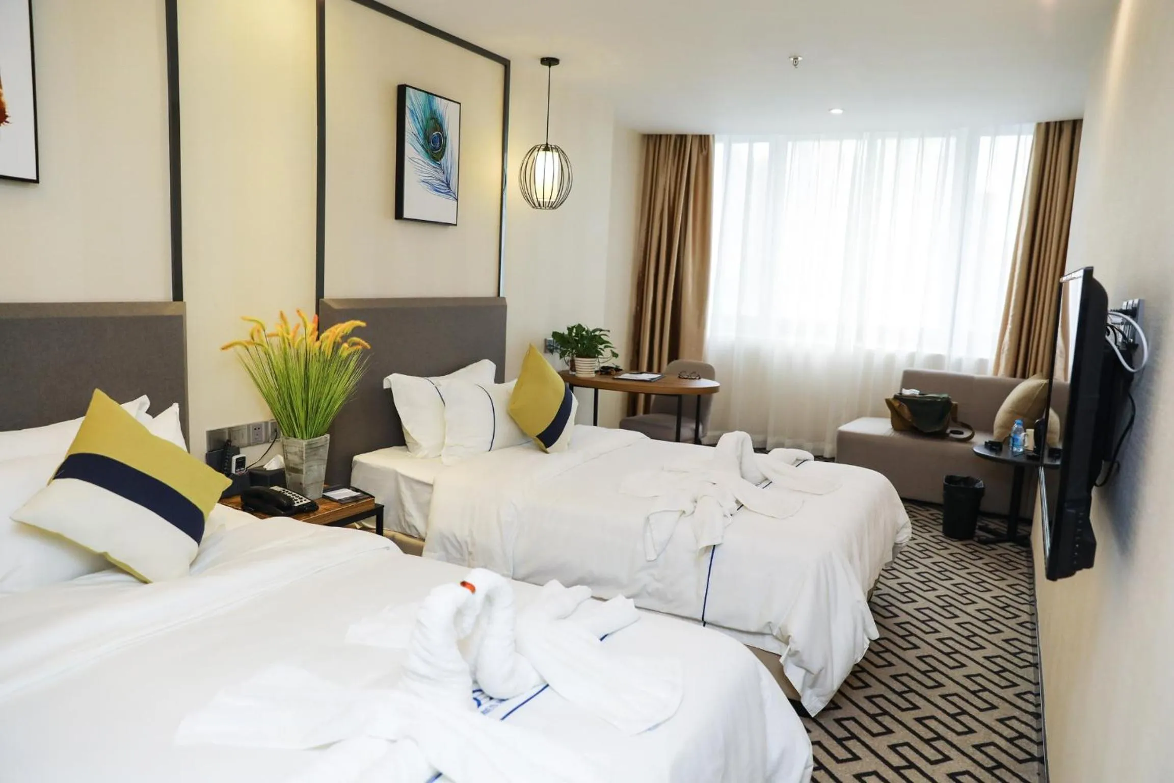 Bed in Guangzhou Homies Hotel