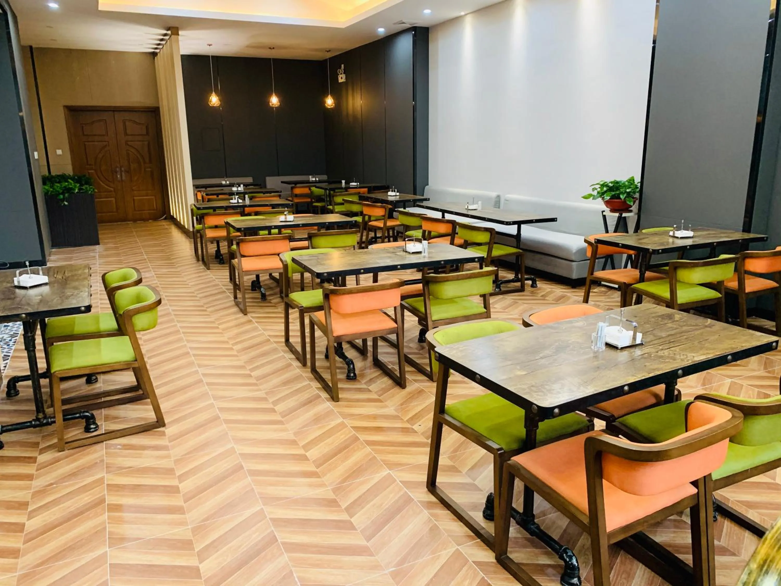 Restaurant/places to eat in Guangzhou Homies Hotel