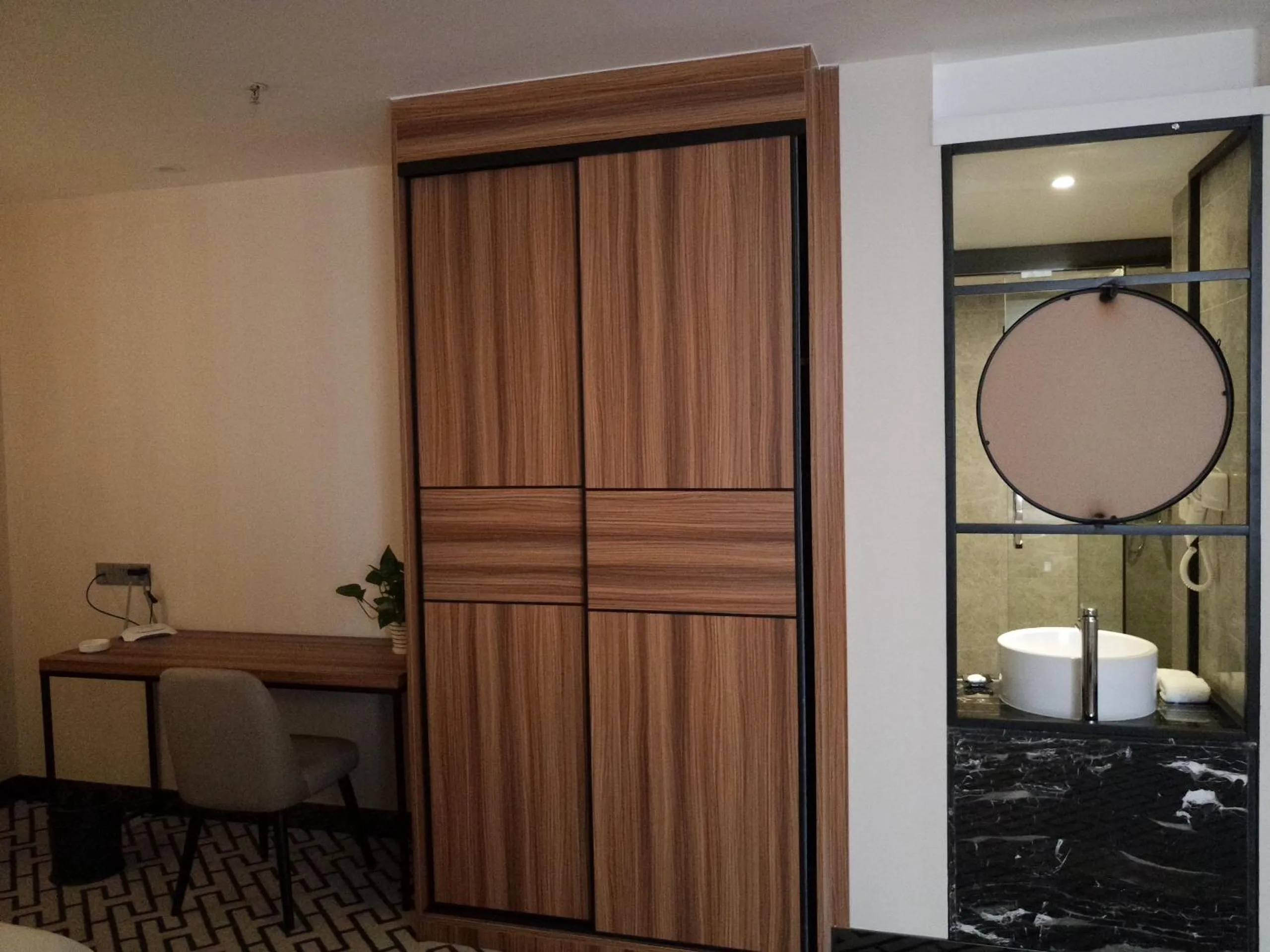 Guangzhou Homies Hotel