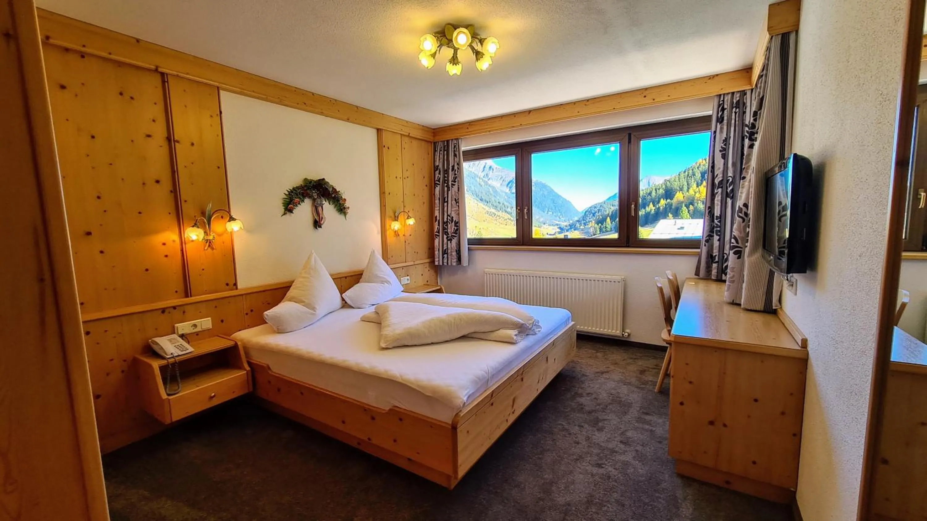 Bed in Apart Garni Romantica