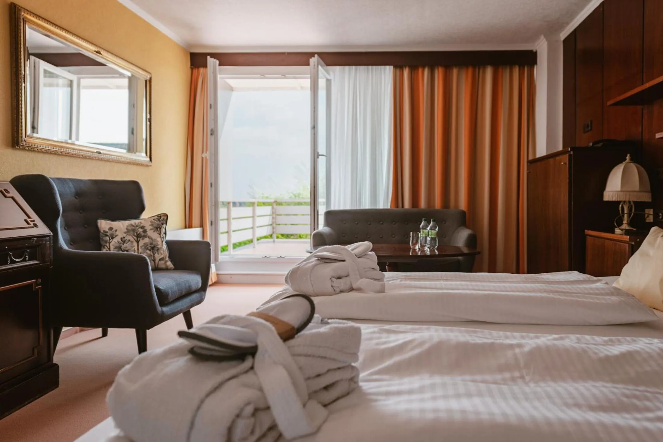 Photo of the whole room, Bed in Hotel das Miramar