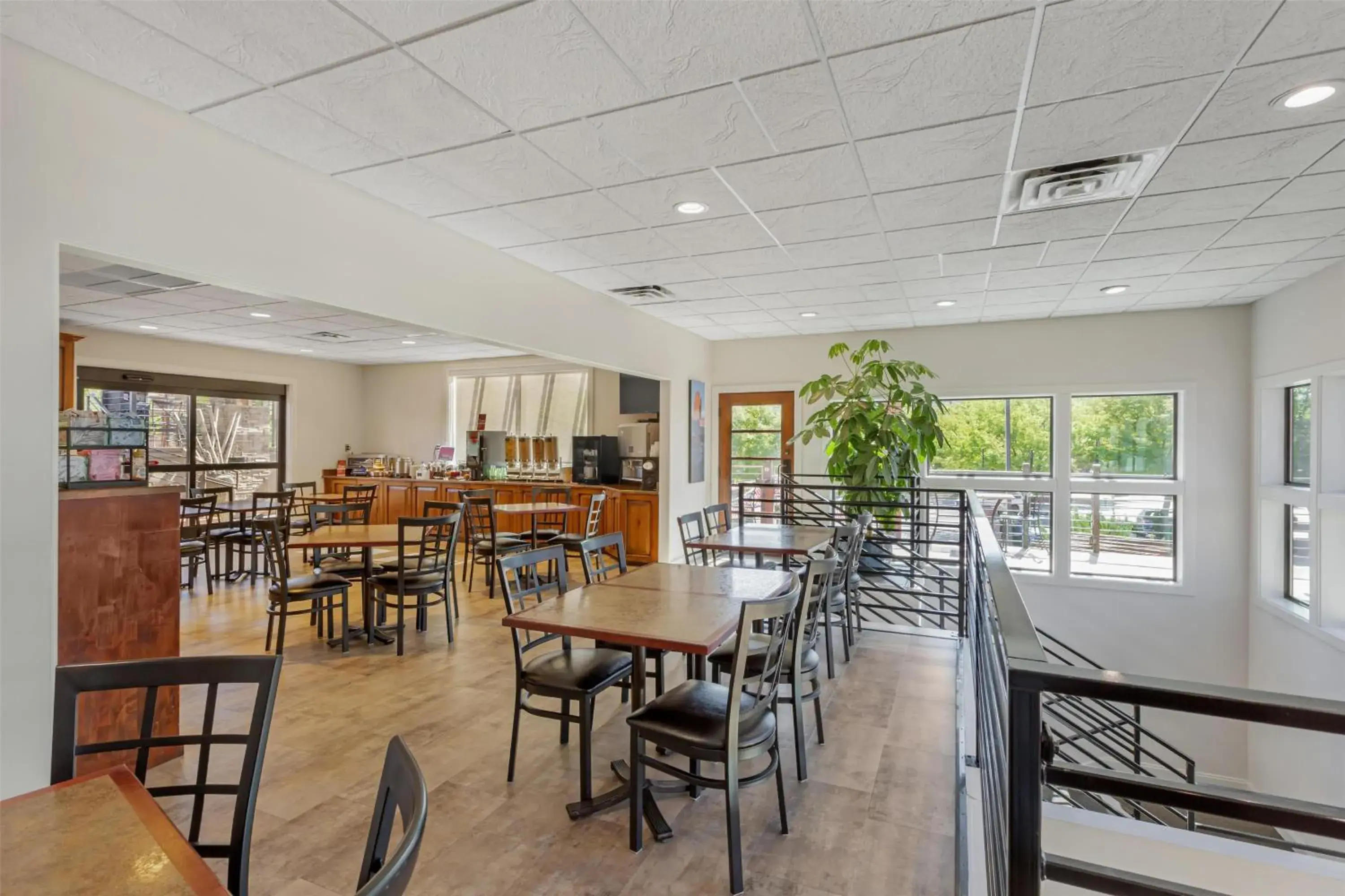 Breakfast in Best Western Plus Canyonlands Inn Breakfast in Best Western Plus Canyonlands Inn