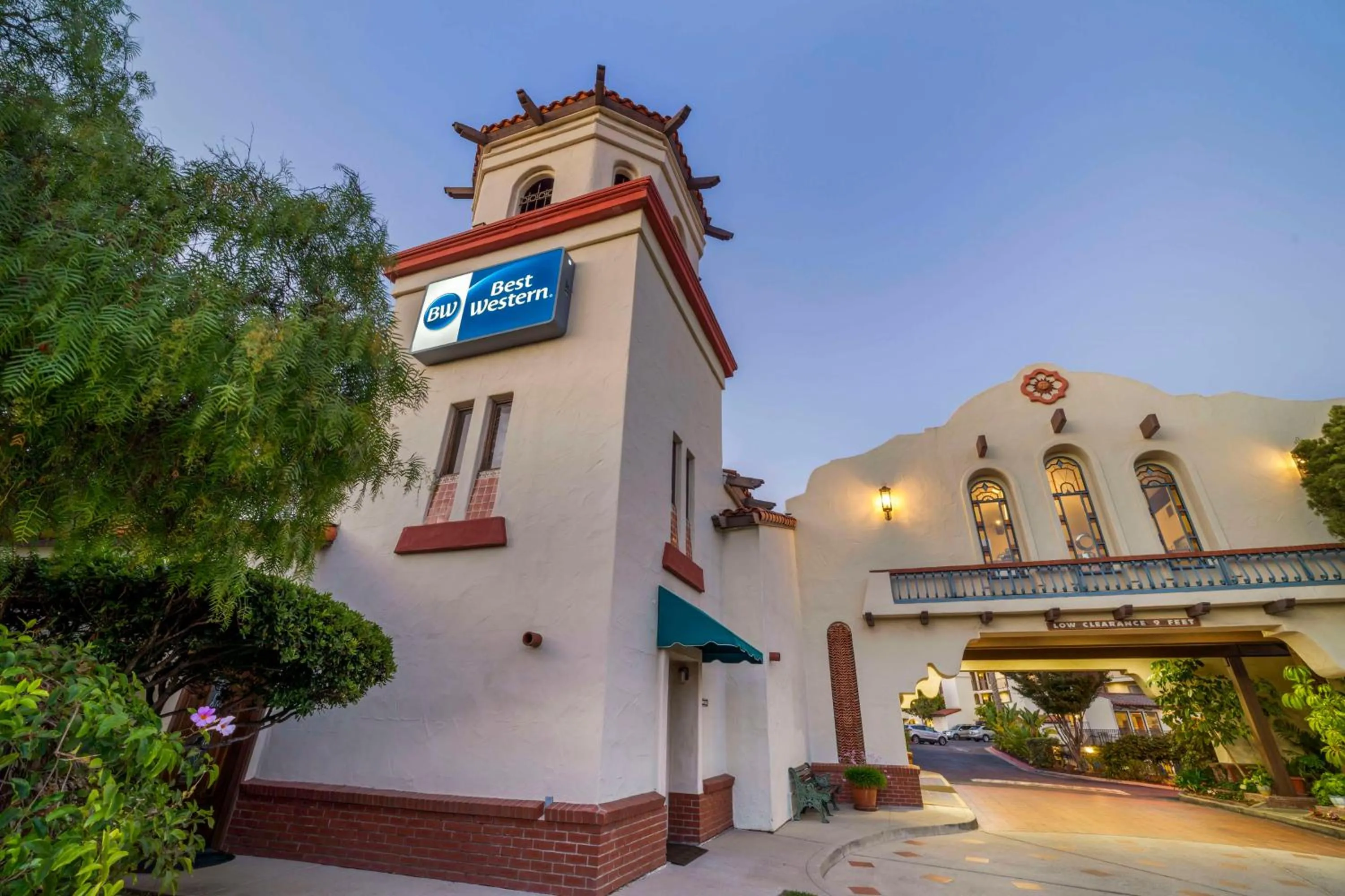 Property building in Best Western Casa Grande Inn