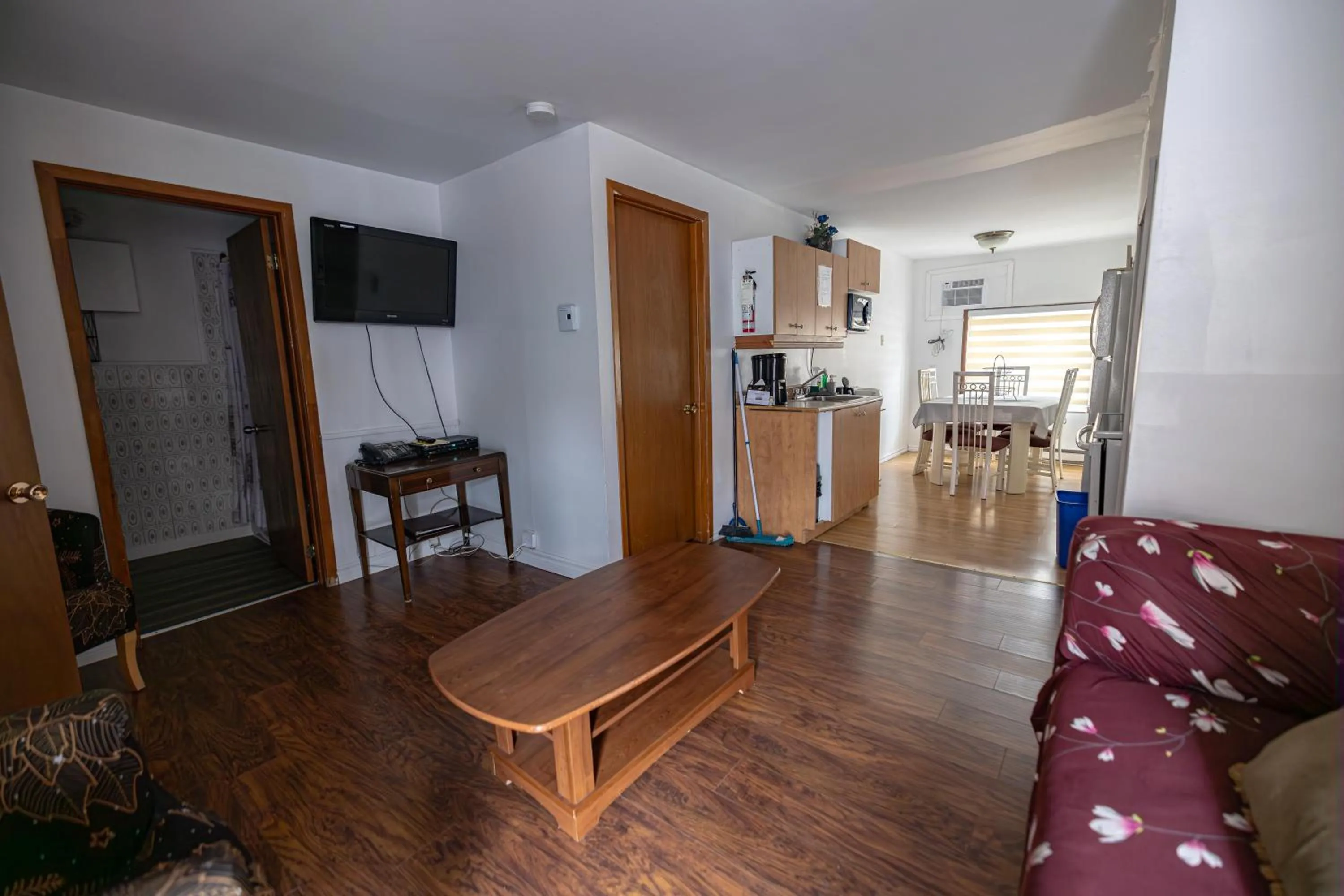 Kitchen or kitchenette in Motel Deblois