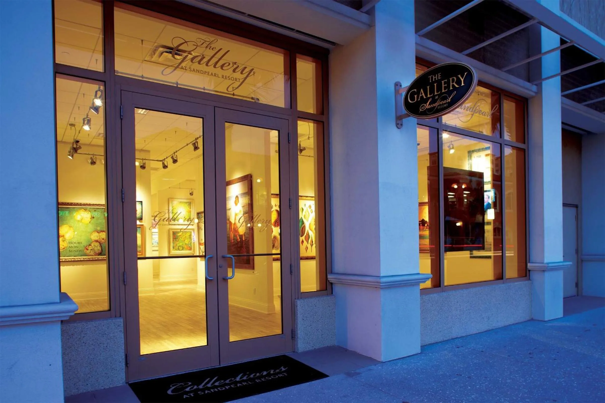 Facade/entrance in Sandpearl Resort Private Beach