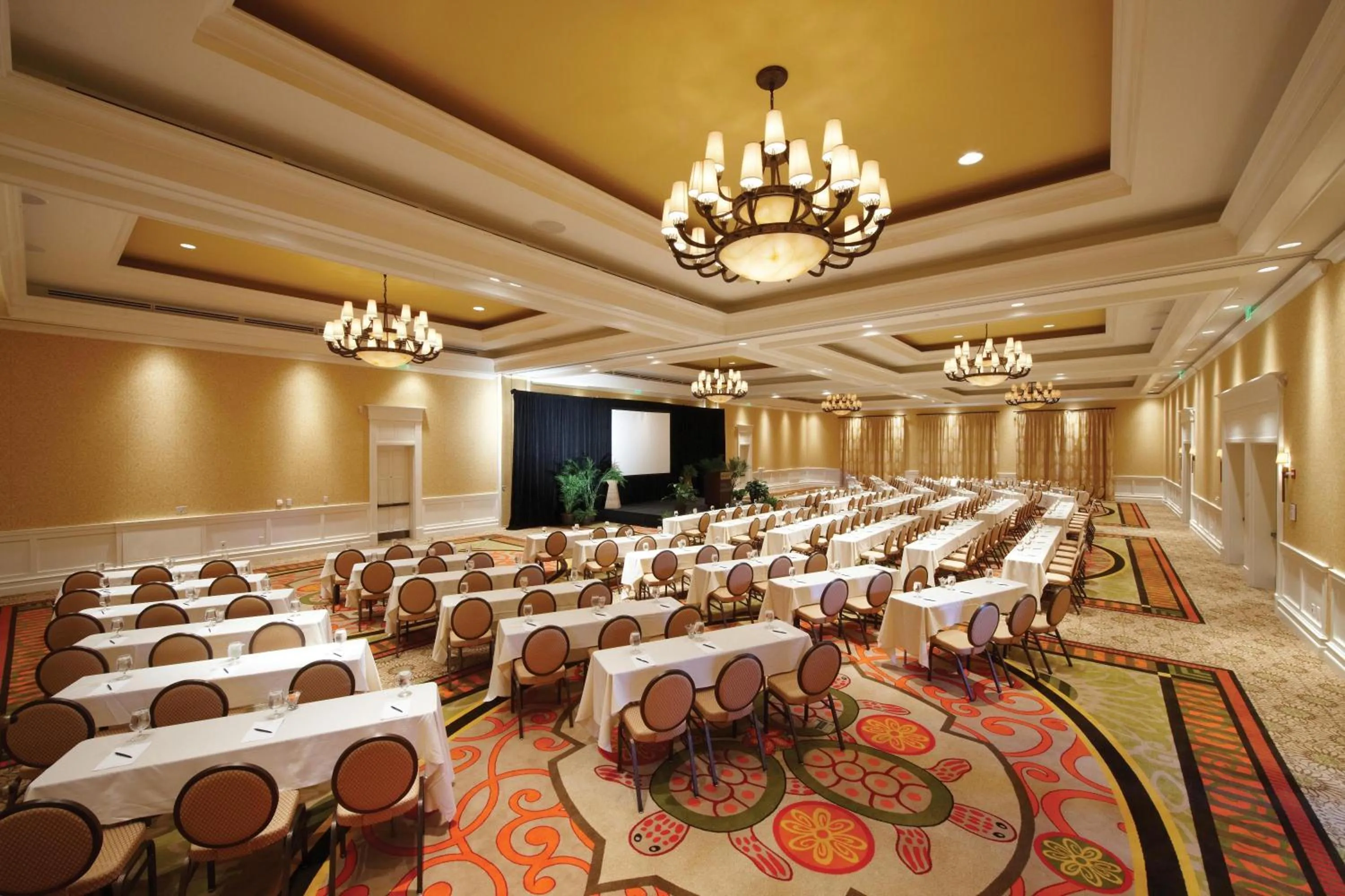 Business facilities in Sandpearl Resort Private Beach