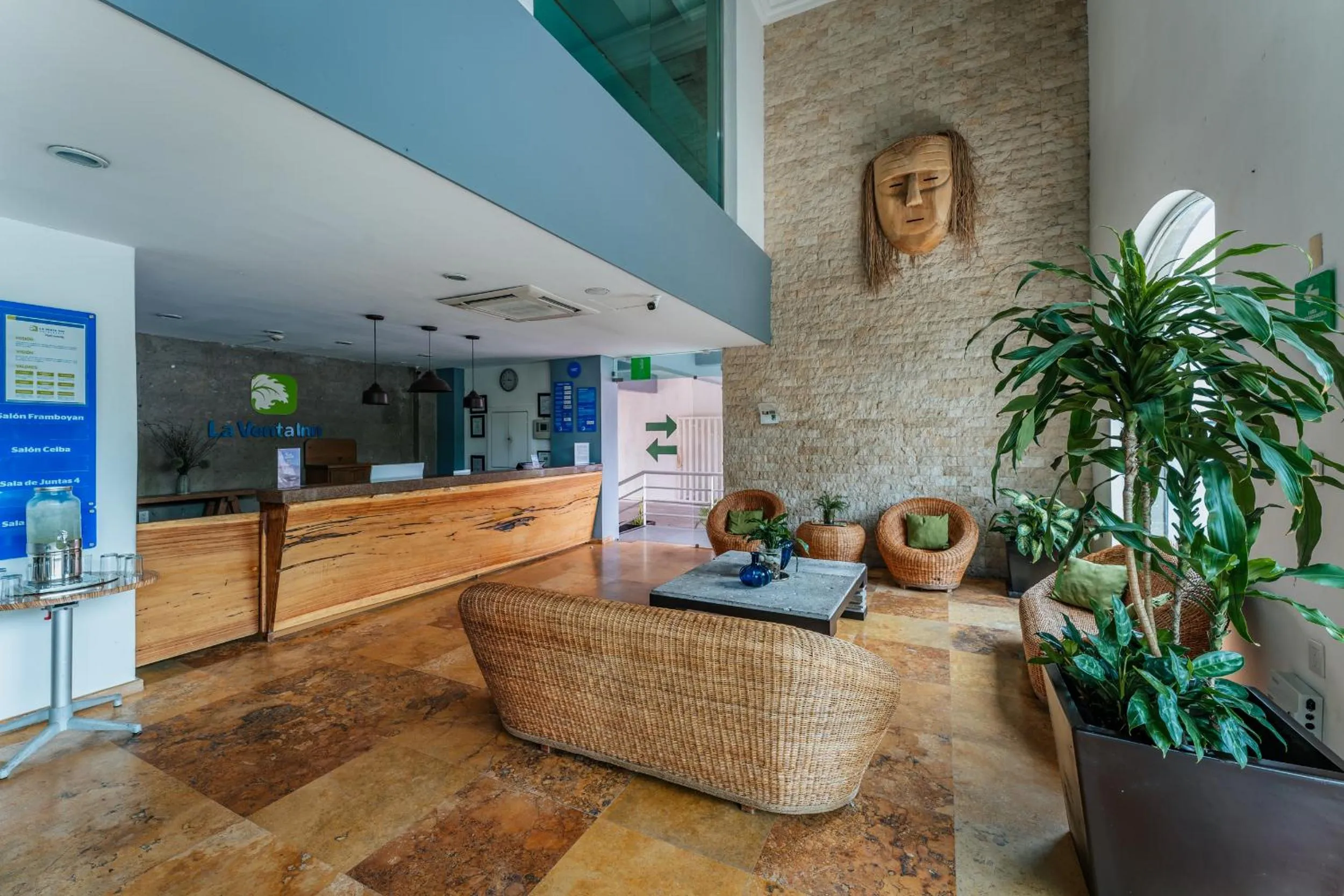 Lobby or reception in Hotel La Venta Inn Villahermosa