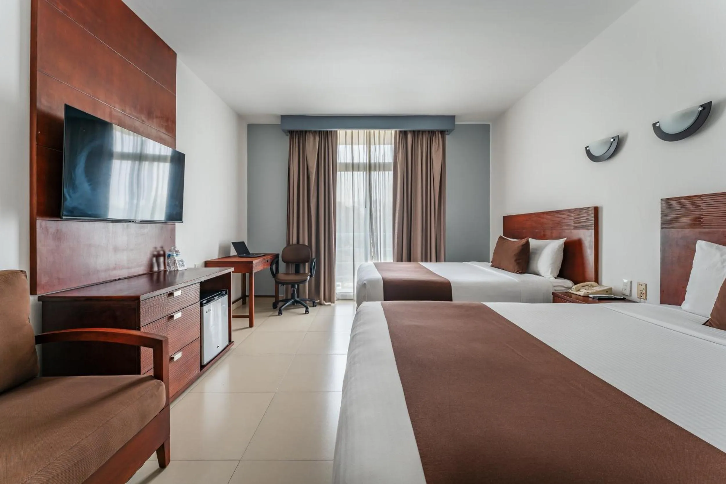 Photo of the whole room, Bed in Hotel La Venta Inn Villahermosa