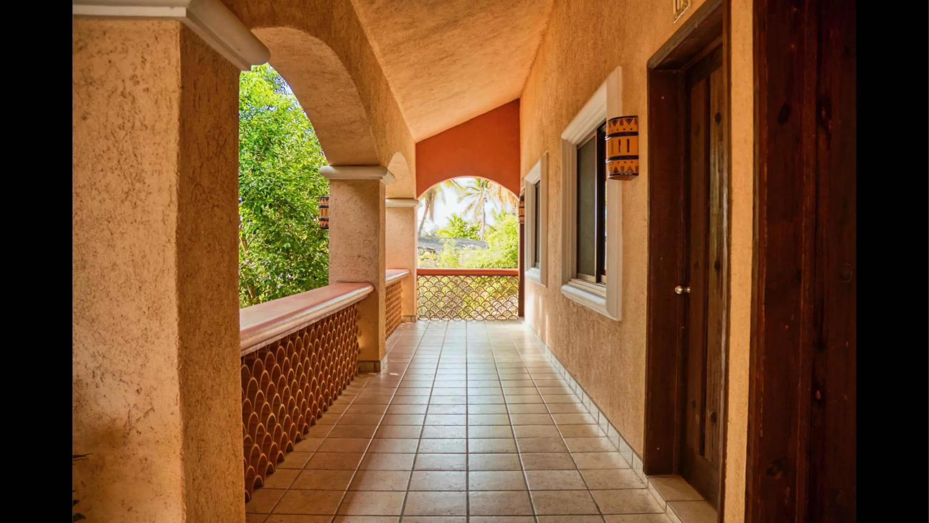 Los Barriles Hotel