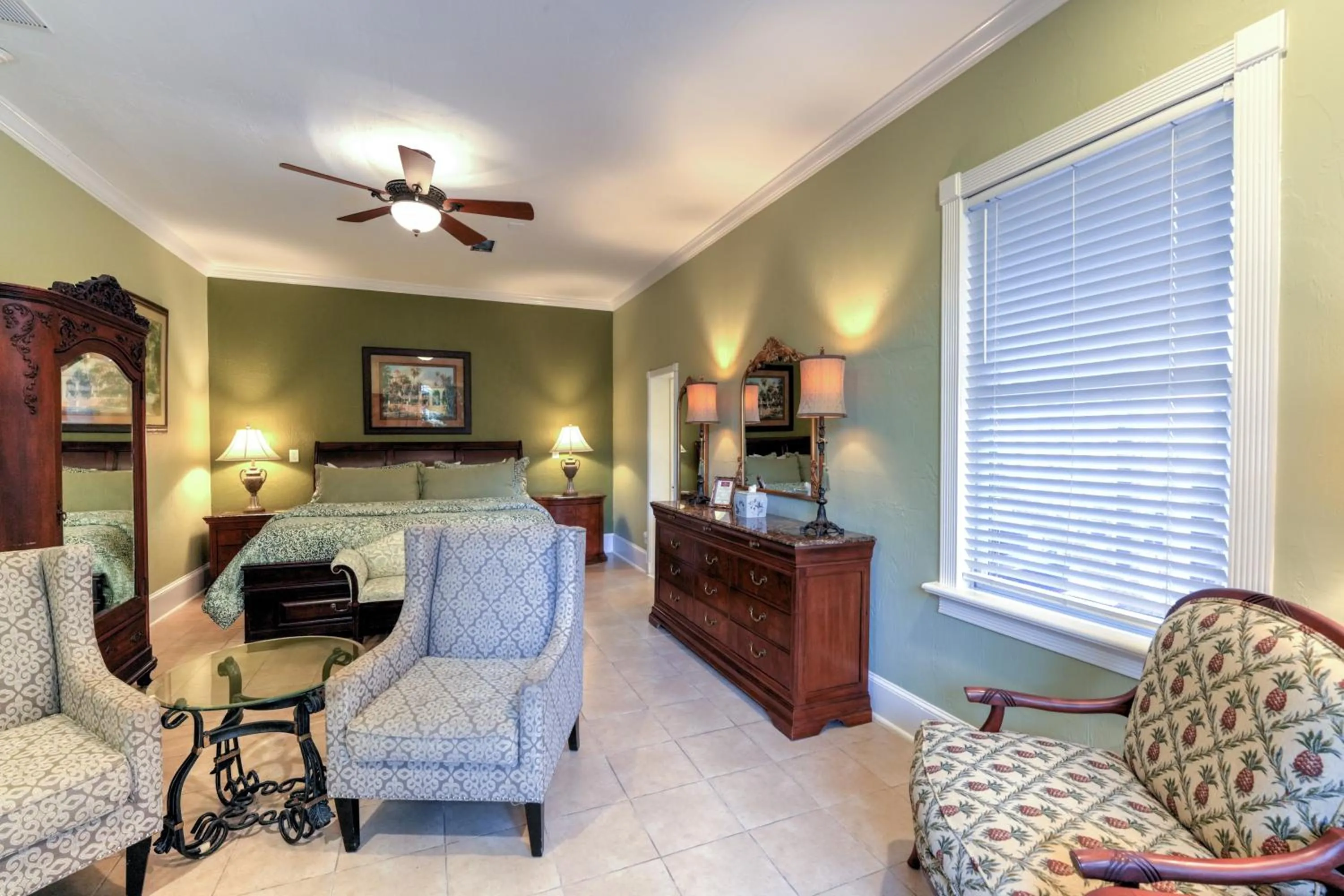 Seating area in Casa De Solana Bed and Breakfast