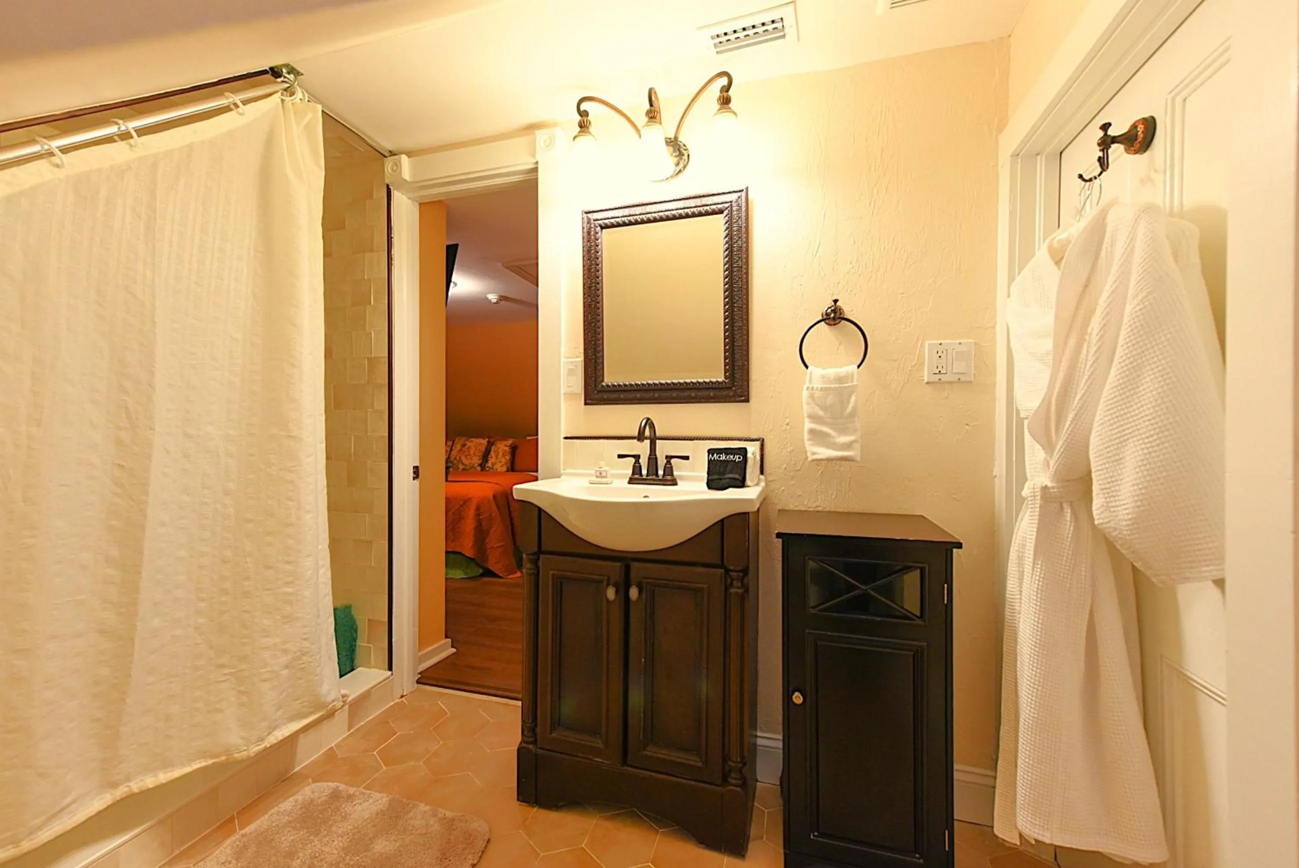 Bathroom in Casa De Solana Bed and Breakfast